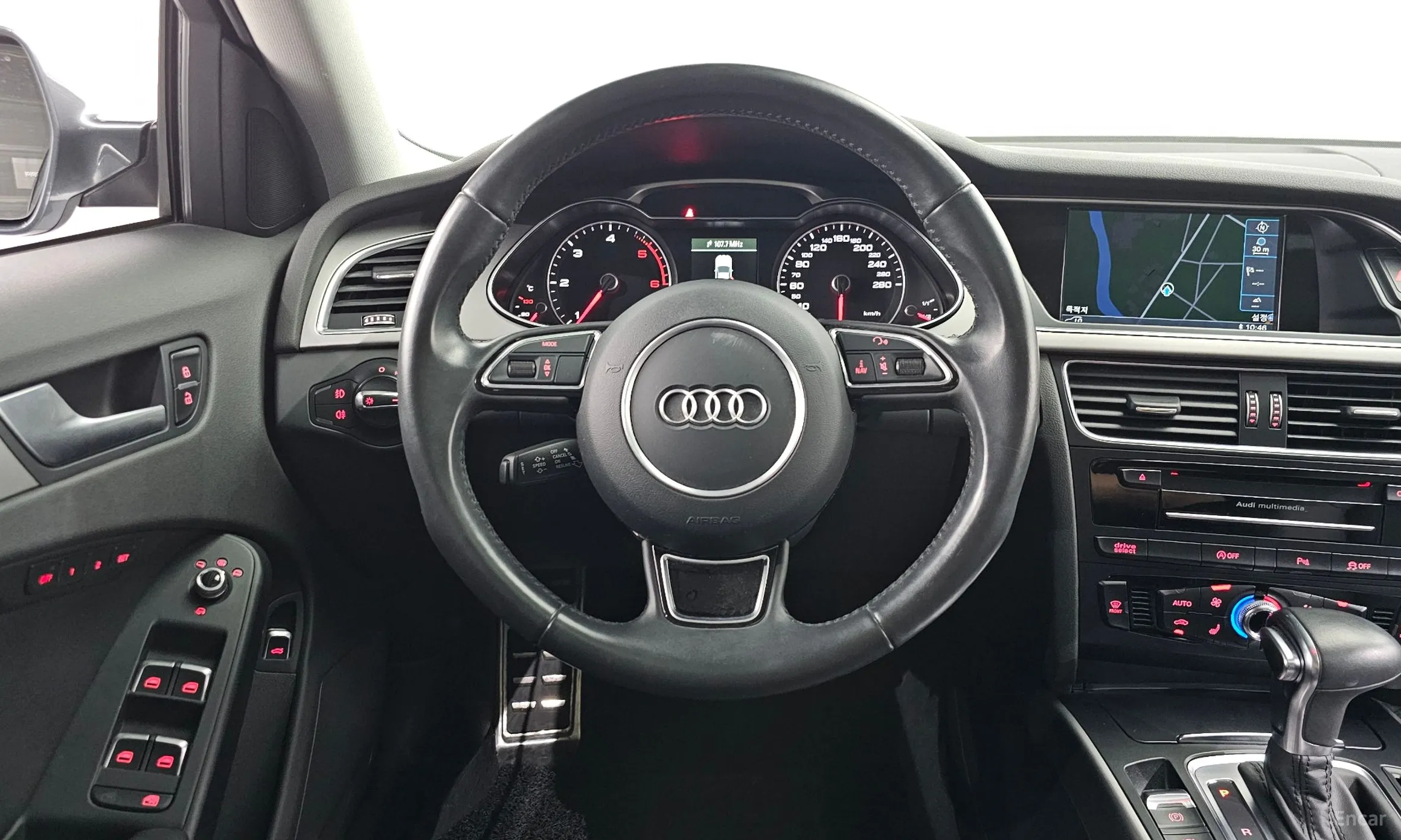 Audi New A4 превью 13