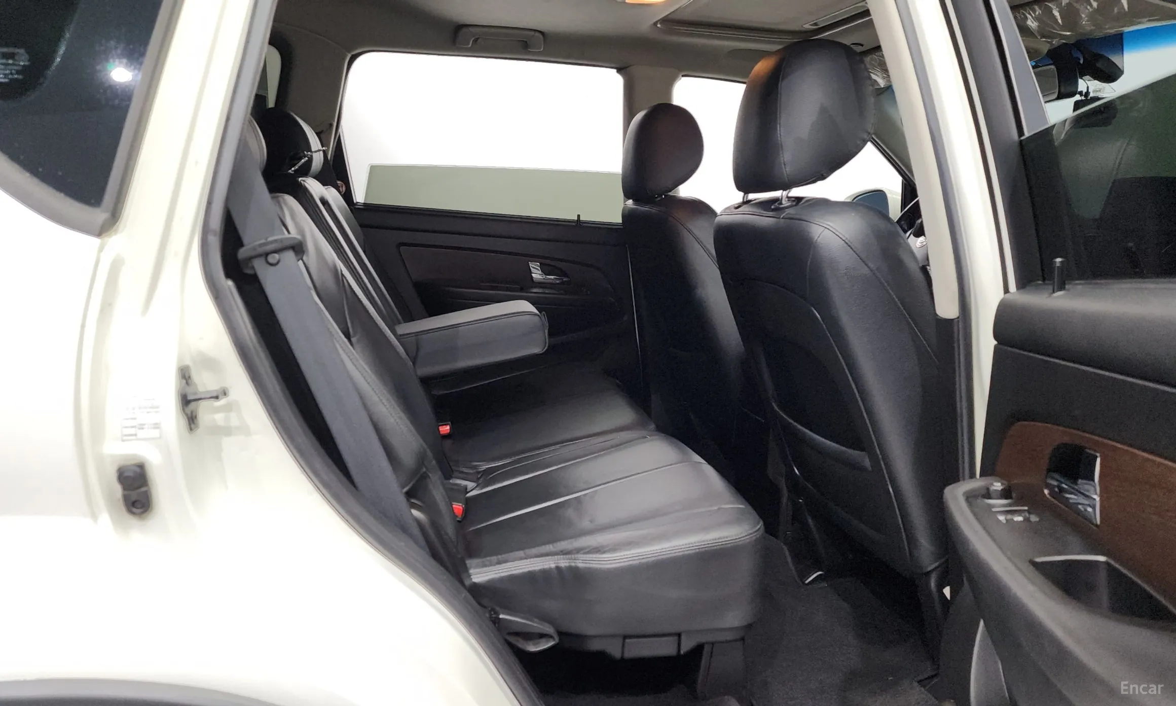 KG Mobility (SsangYong) Rexton W превью 12