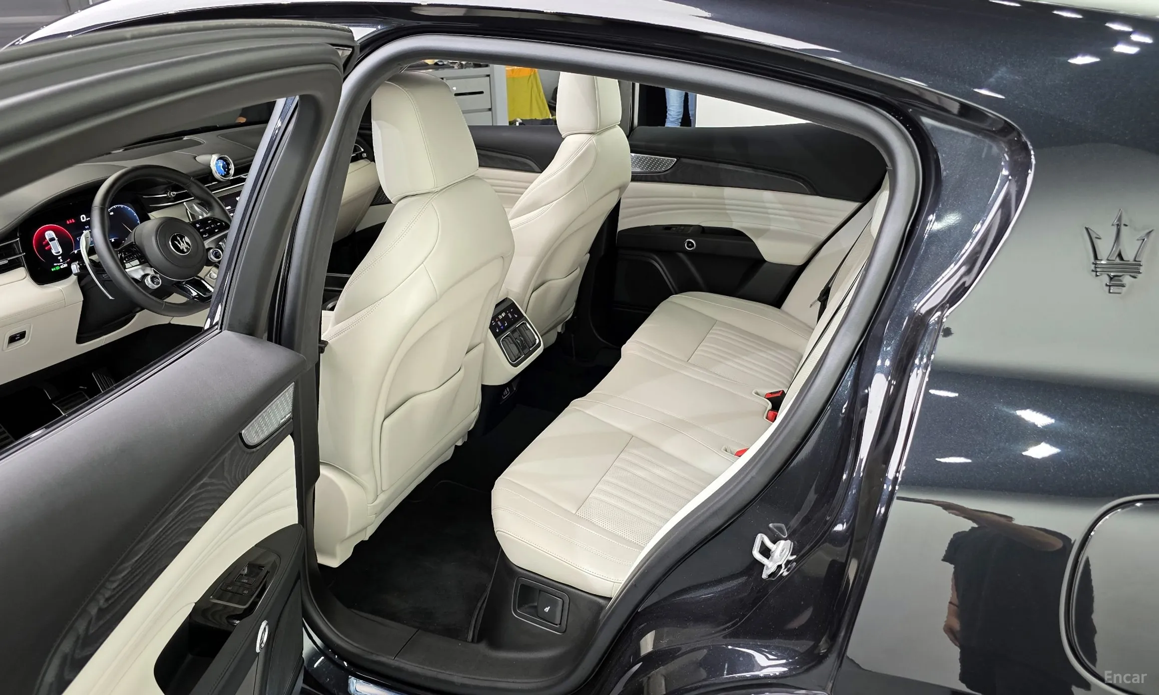 Maserati Grekale превью 11