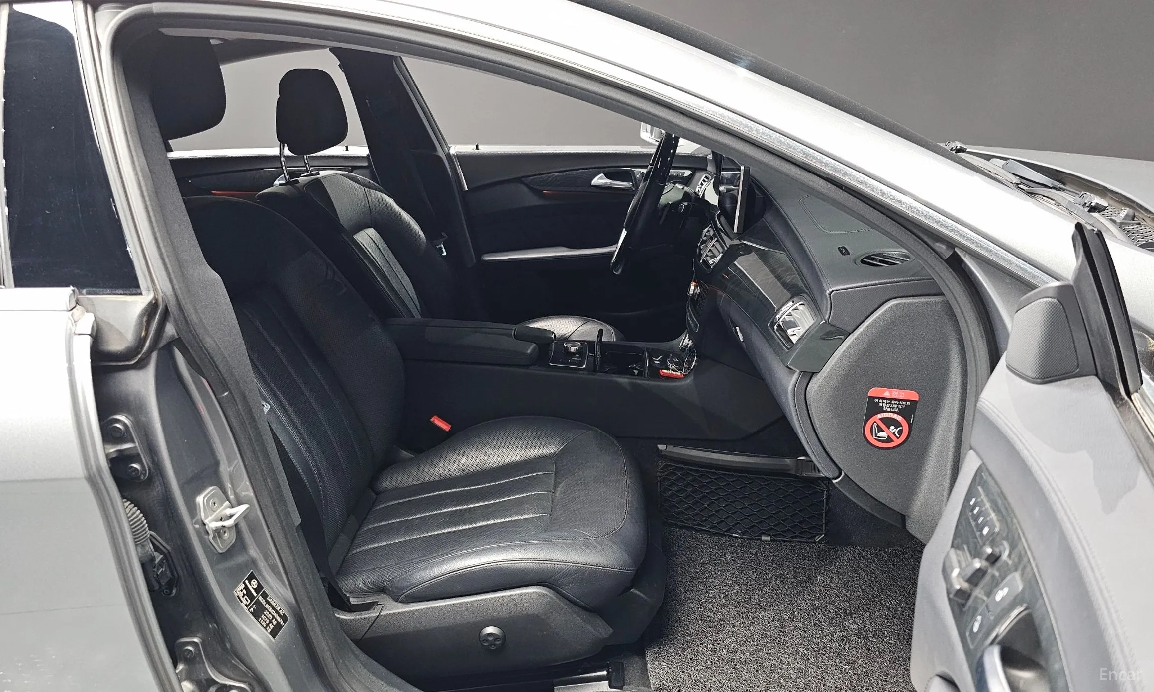 Mercedes Benz CLS-Class W218 превью 12