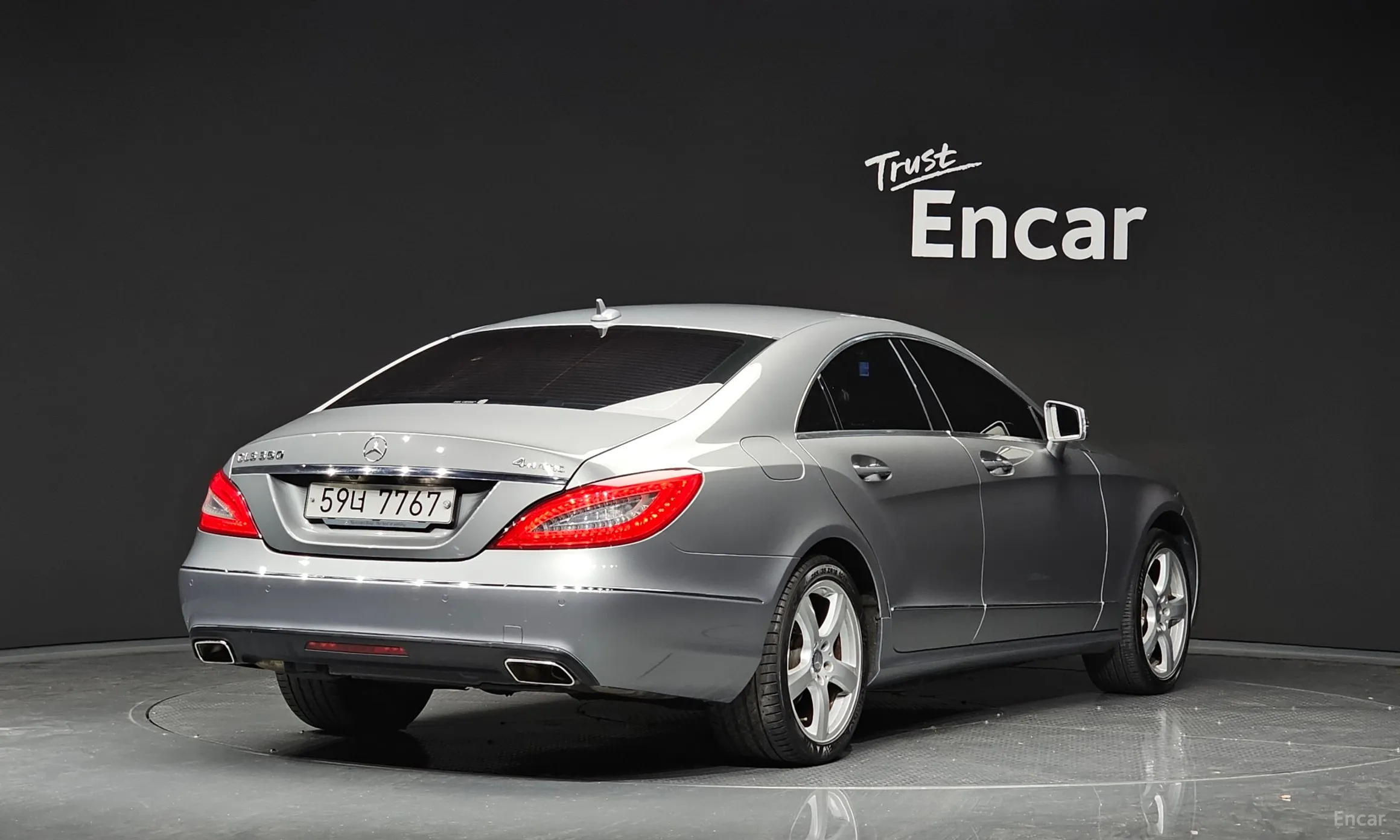 Mercedes Benz CLS-Class W218