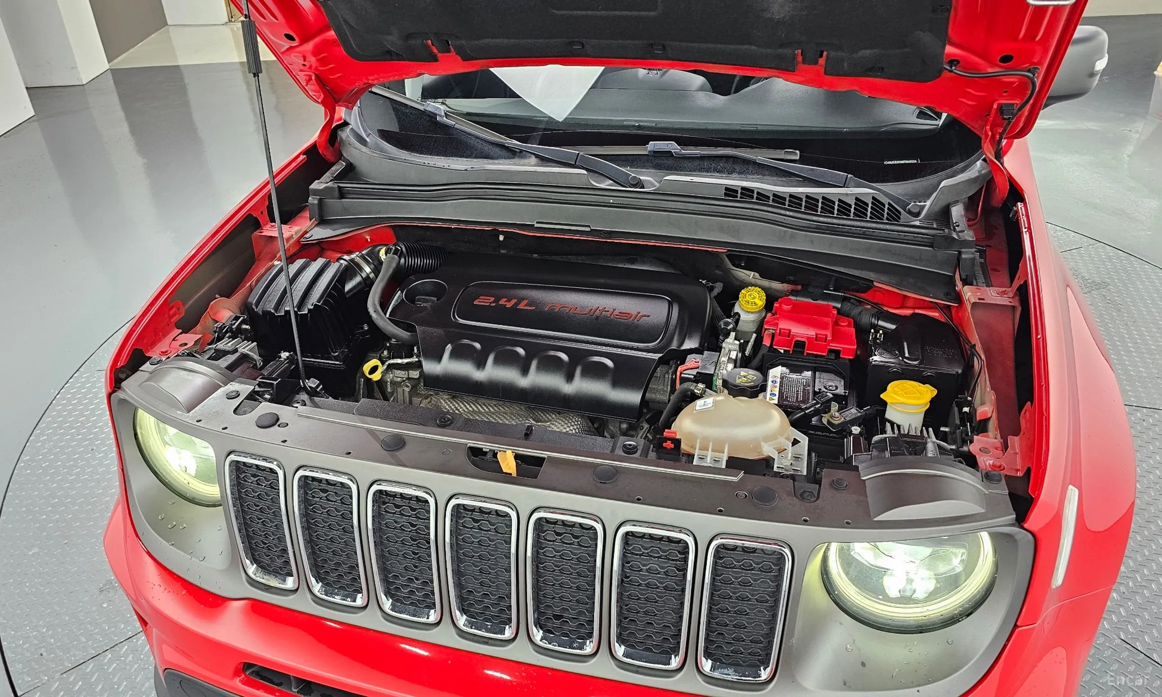 Jeep Renegade превью 6