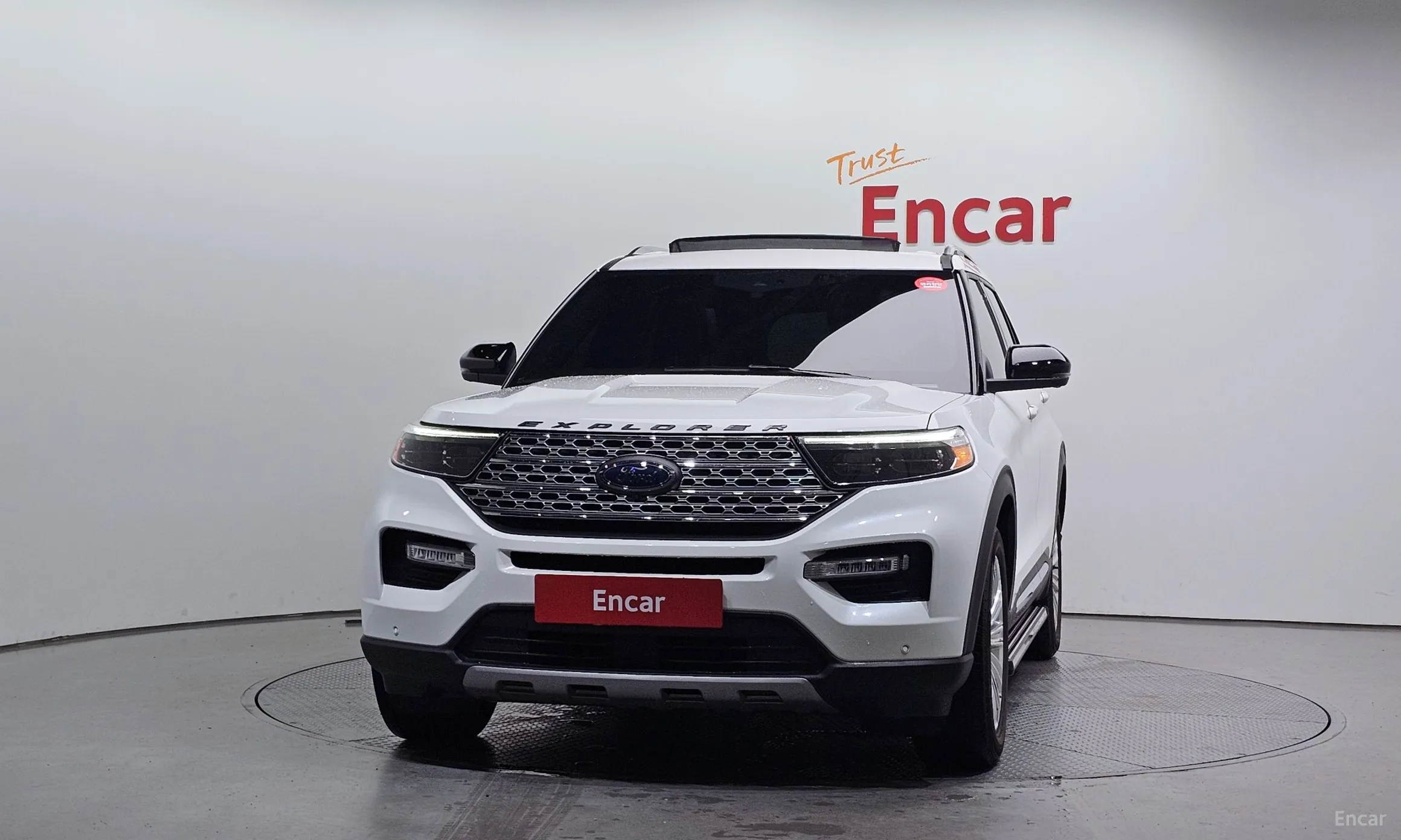 Ford Explorer 6th Generation превью 3