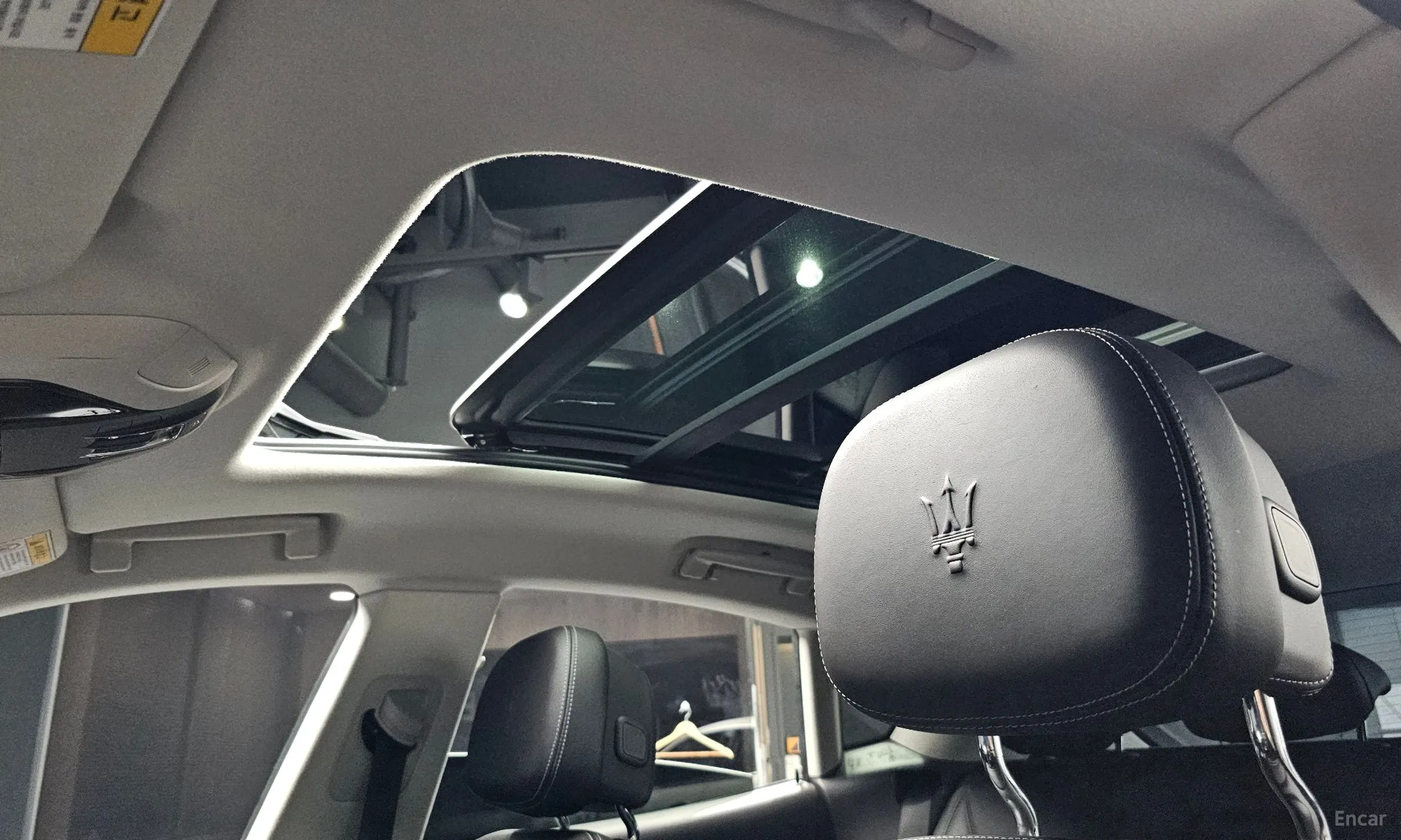 Maserati Levante превью 16