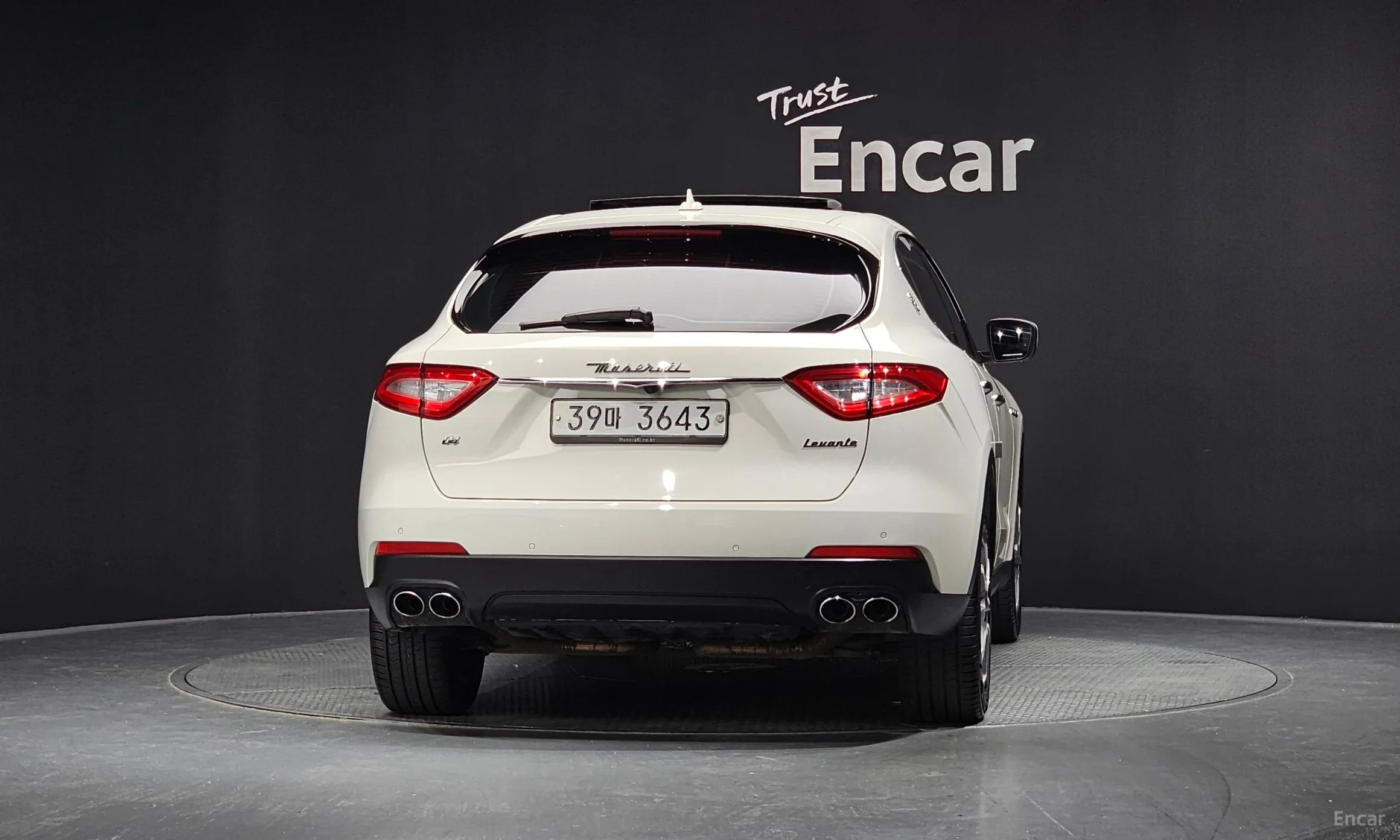 Maserati Levante превью 4