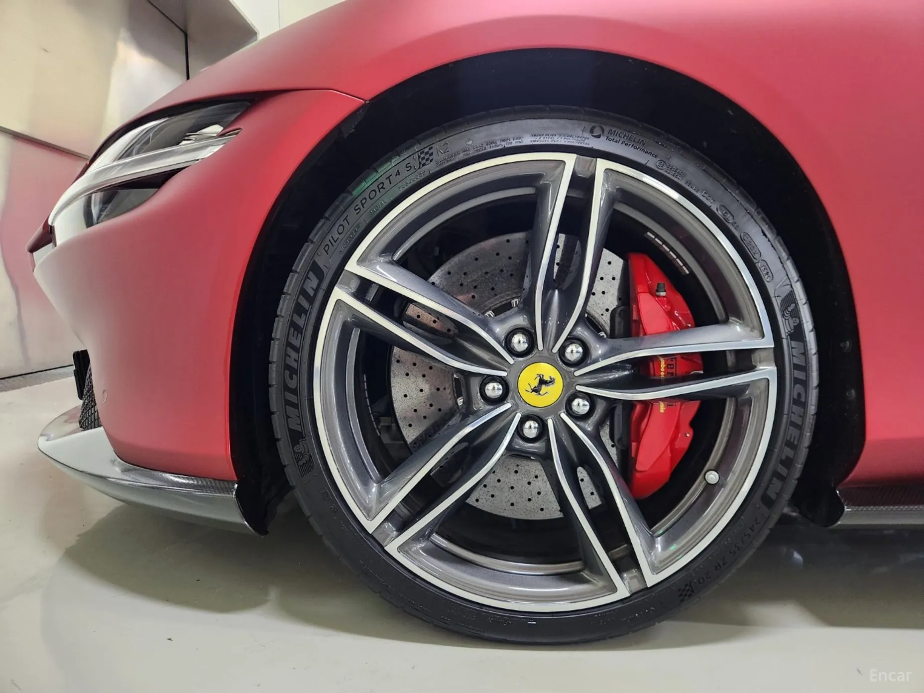 Ferrari rome превью 19