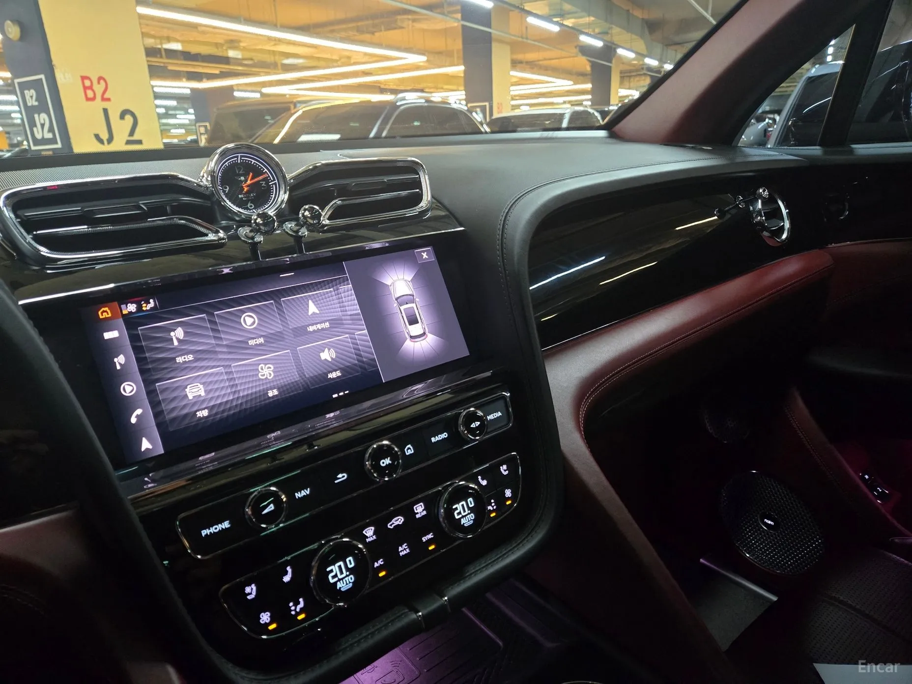 Bentley Bentayga превью 8