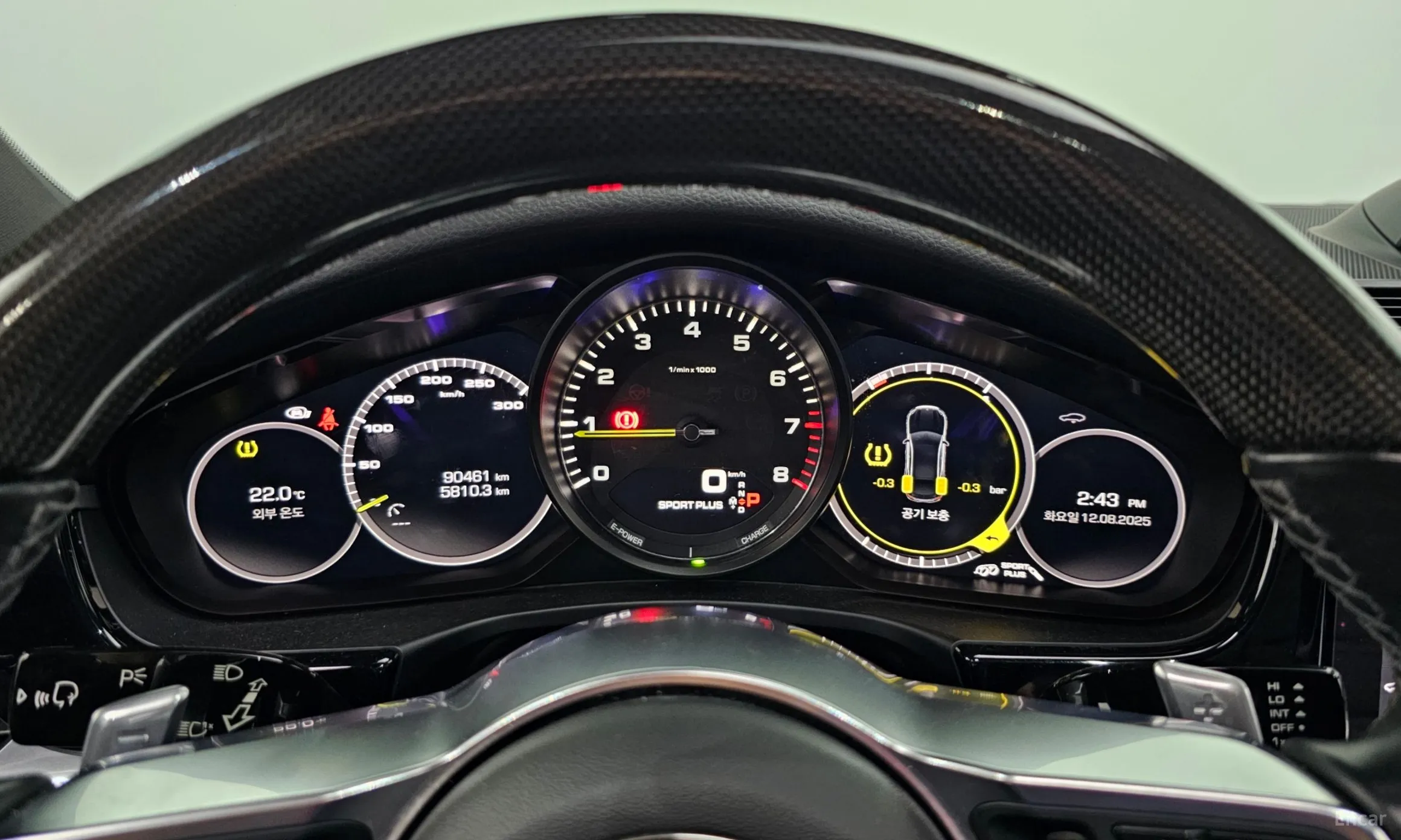 Porsche Panamera (971) превью 8