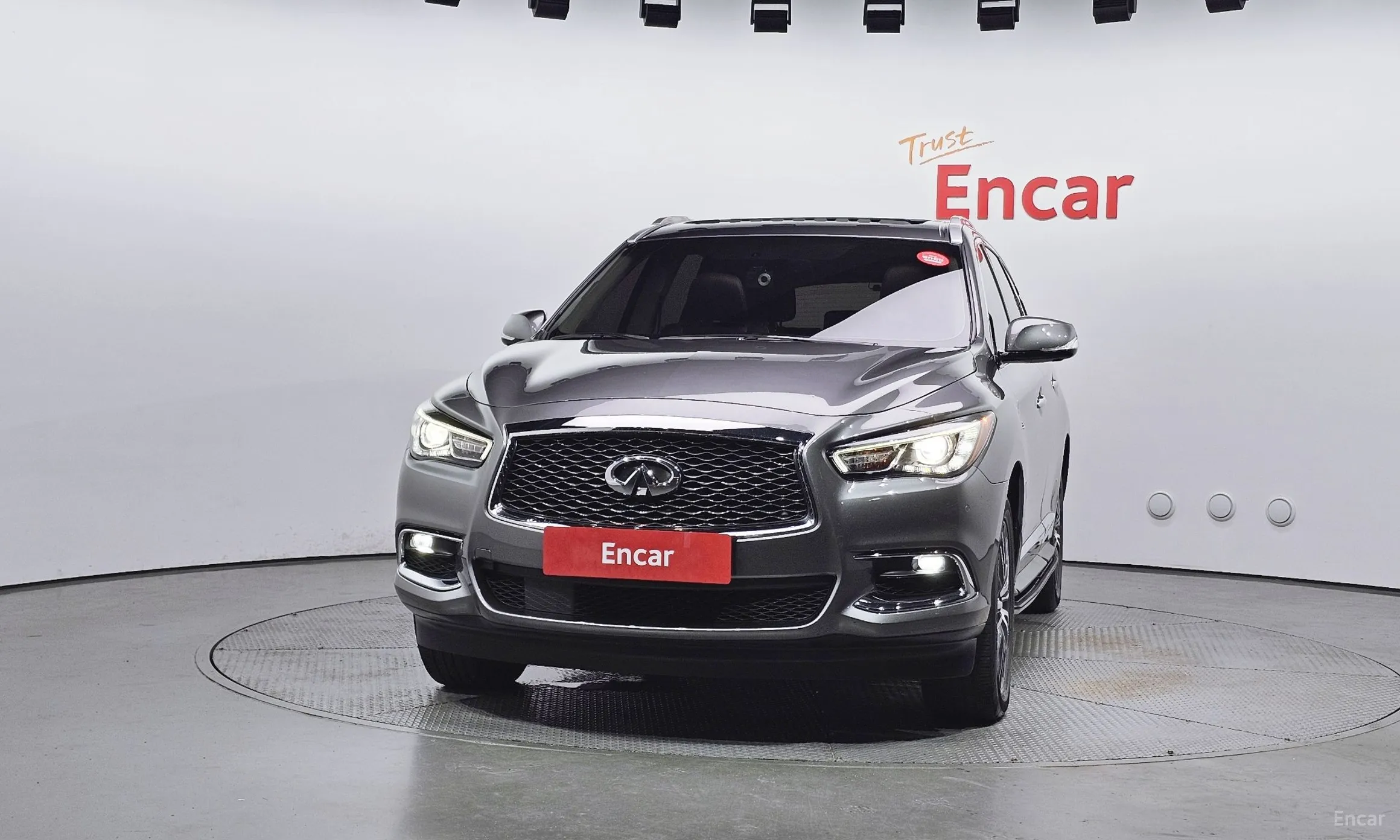 Infiniti QX60 превью 3
