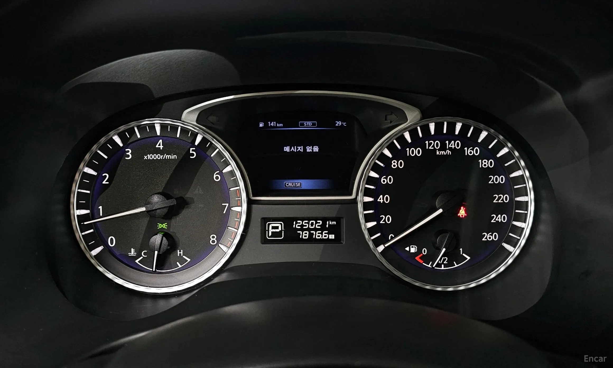 Infiniti QX60 превью 8