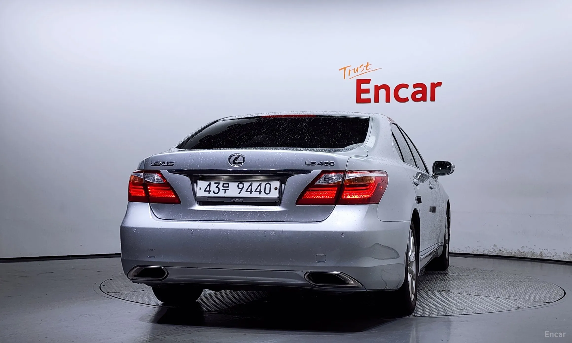 Lexus LS460 превью 4