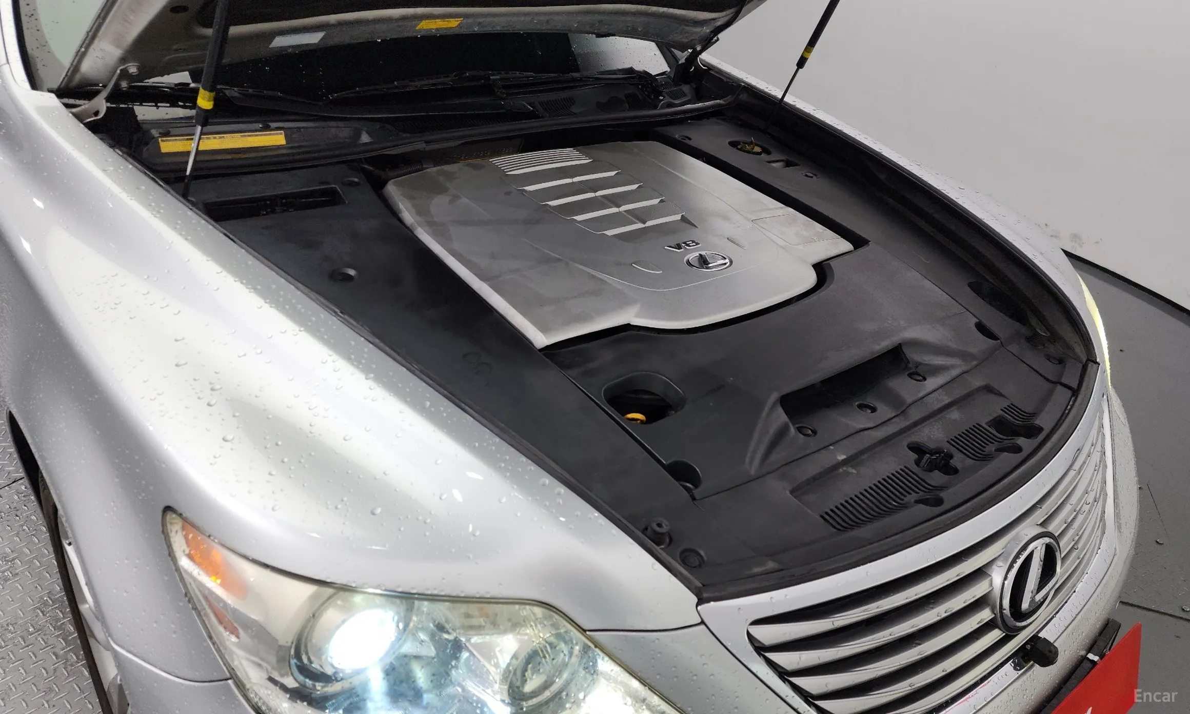 Lexus LS460 превью 6