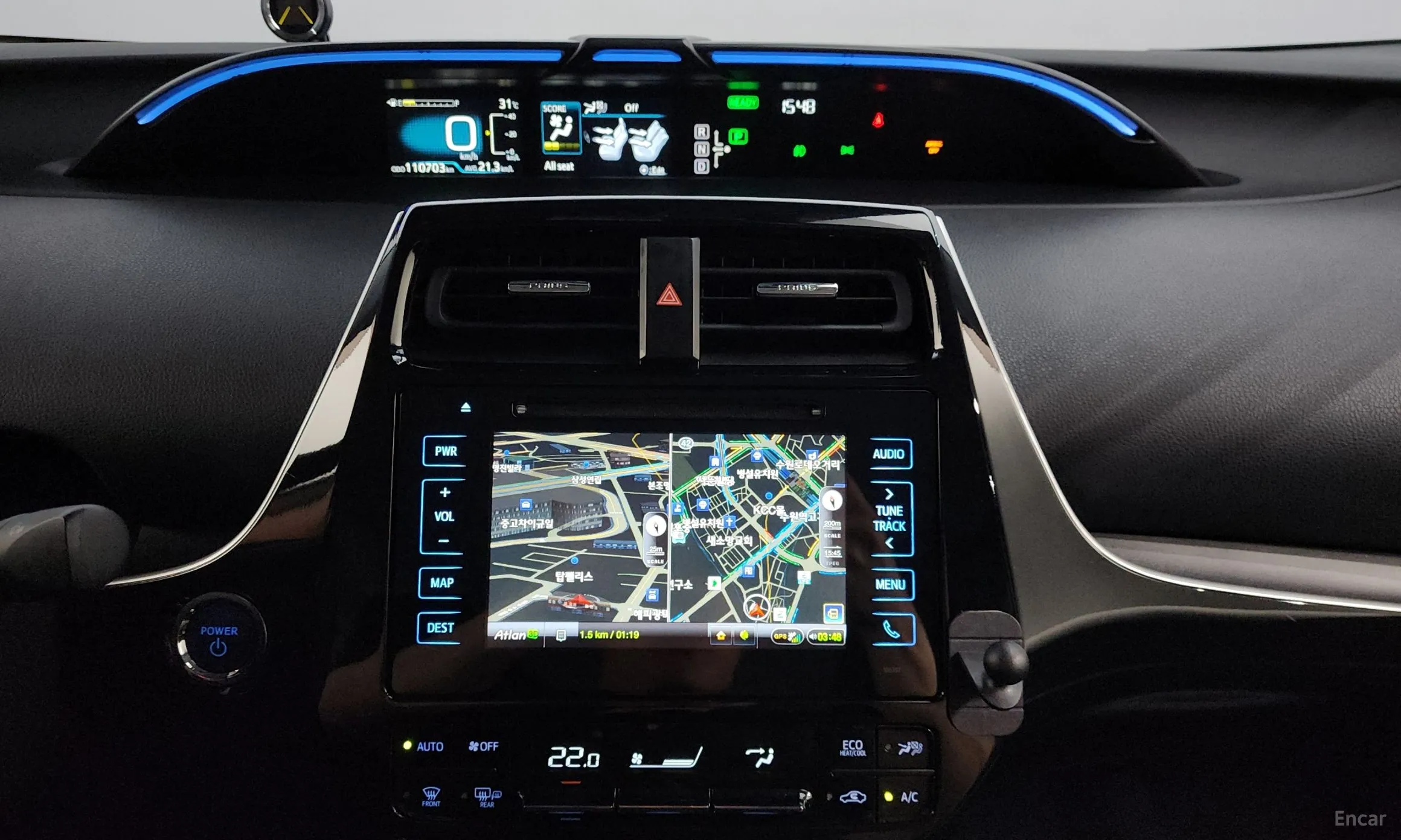 Toyota Prius Prime превью 16