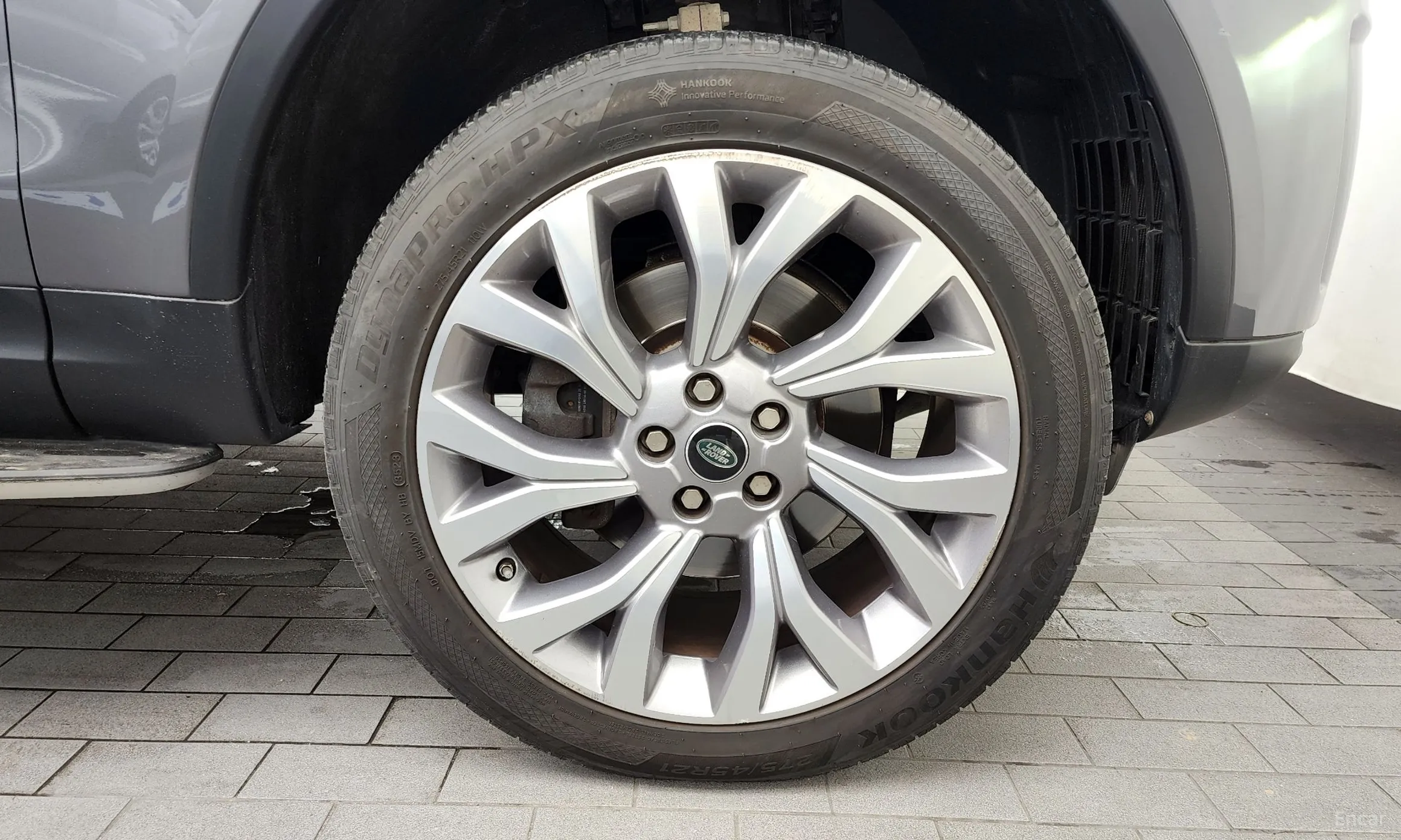 Land Rover Discovery 5 превью 5