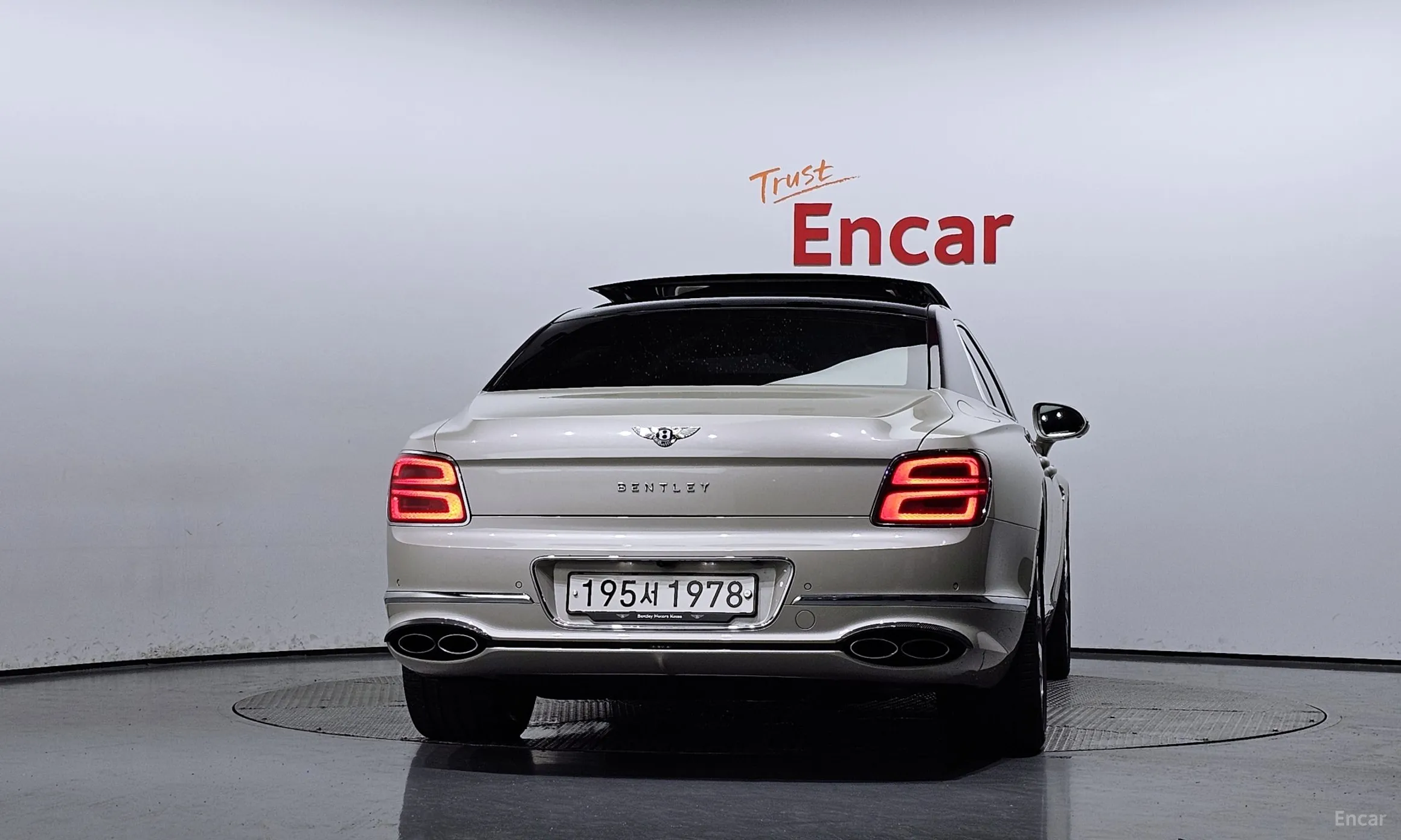 Bentley Flying Spur 3rd Generation превью 4