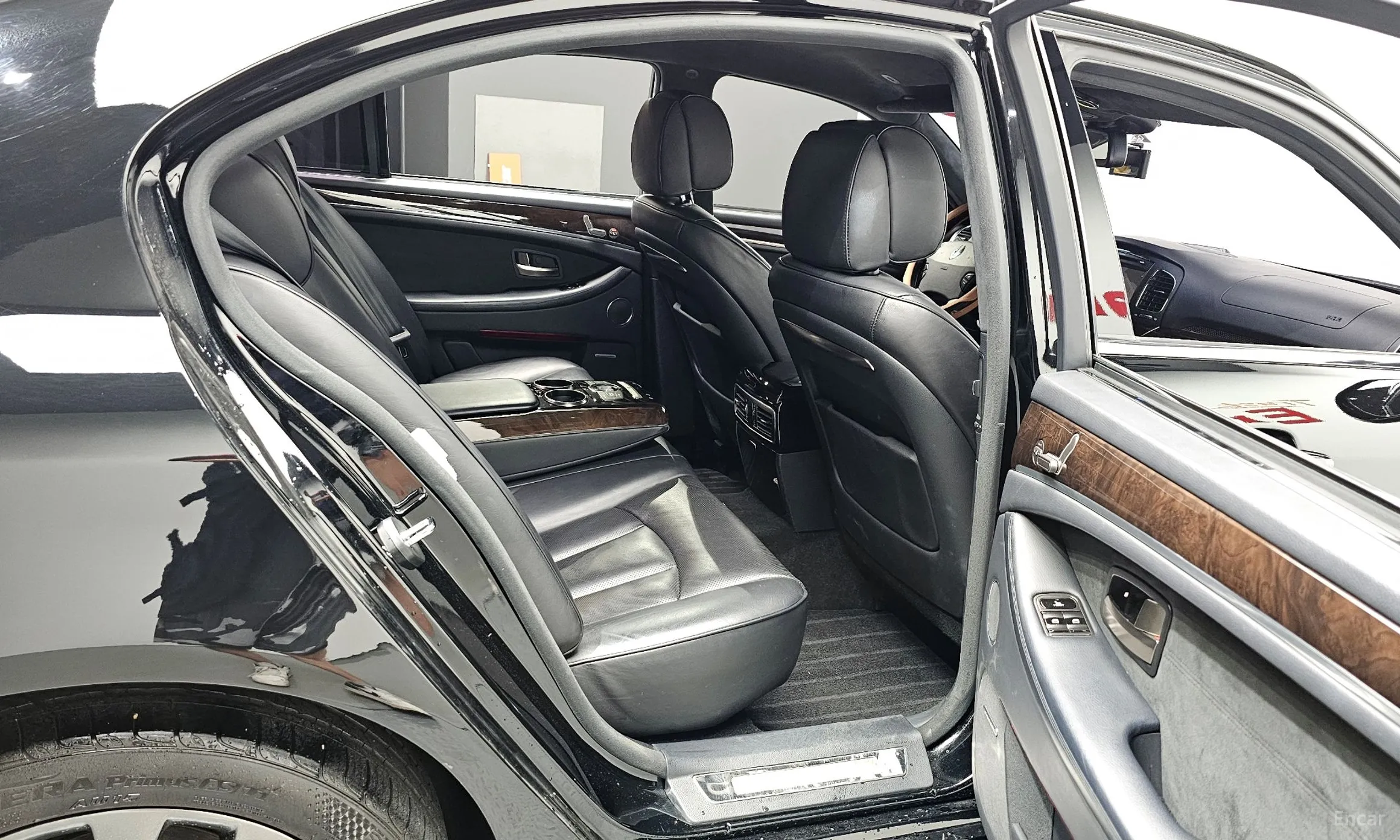KG Mobility (SsangYong) Chairman W превью 12