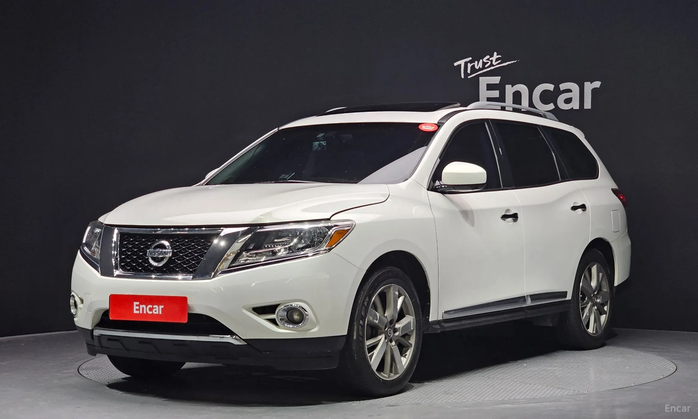Nissan Pathfinder Gen 4
