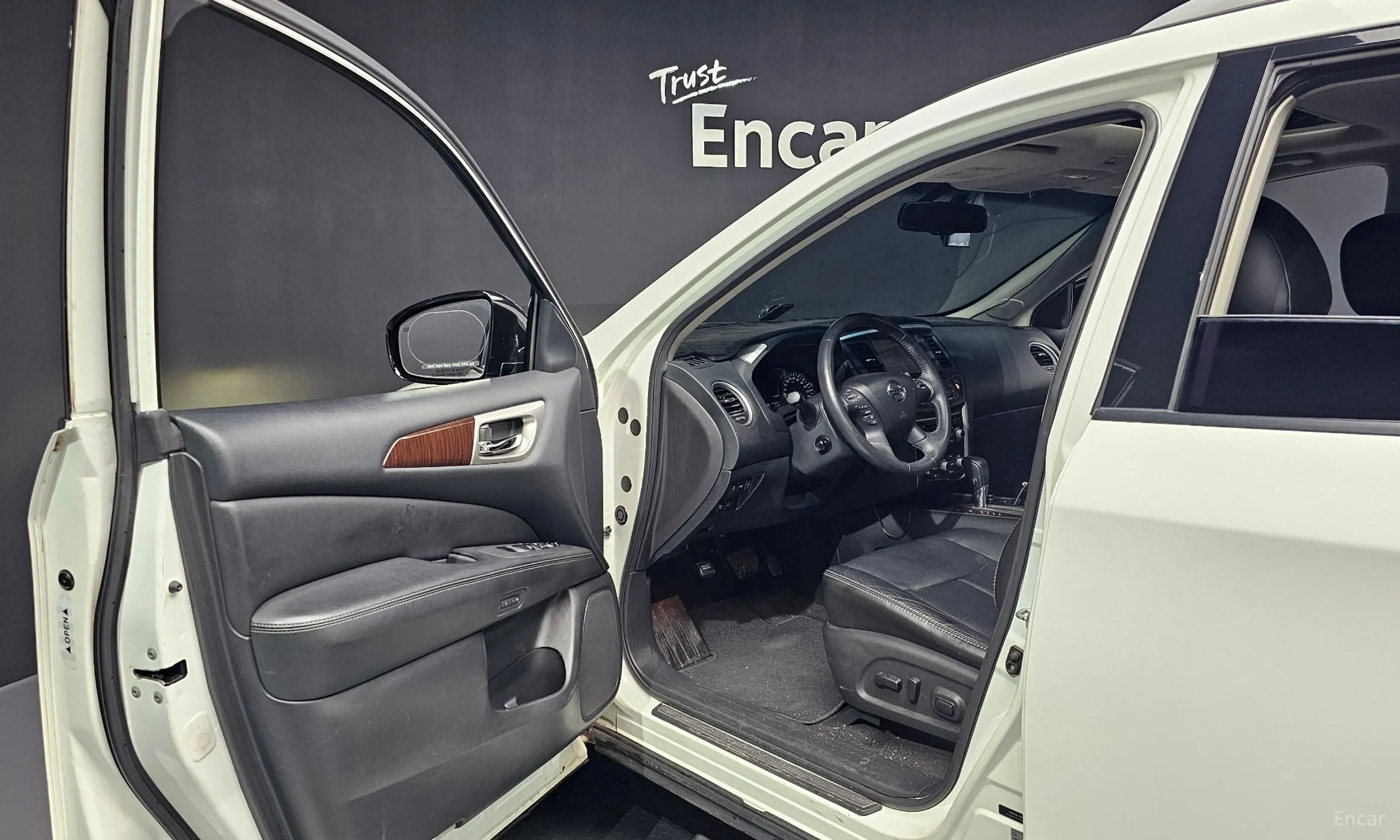 Nissan Pathfinder Gen 4 превью 10