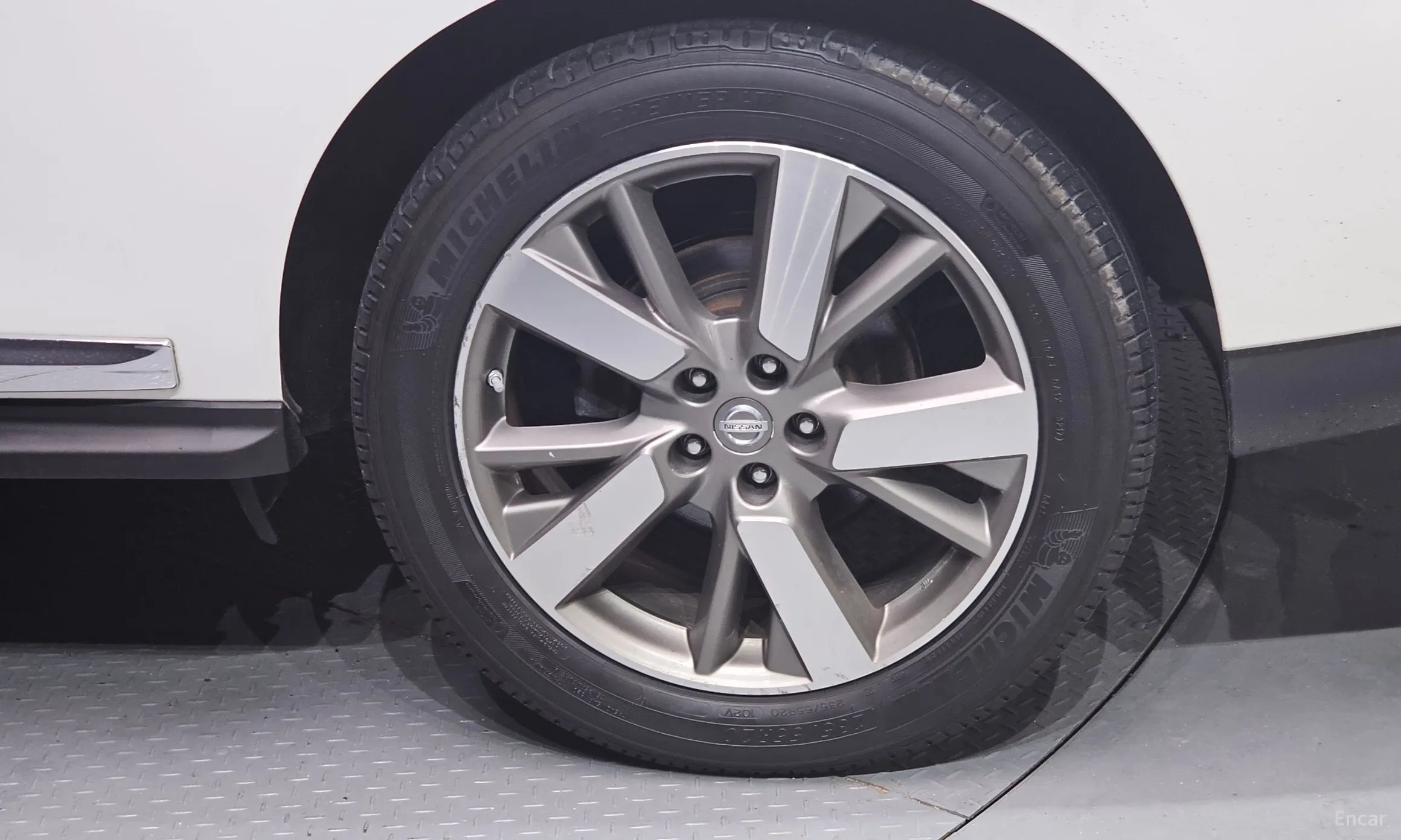 Nissan Pathfinder Gen 4 превью 5