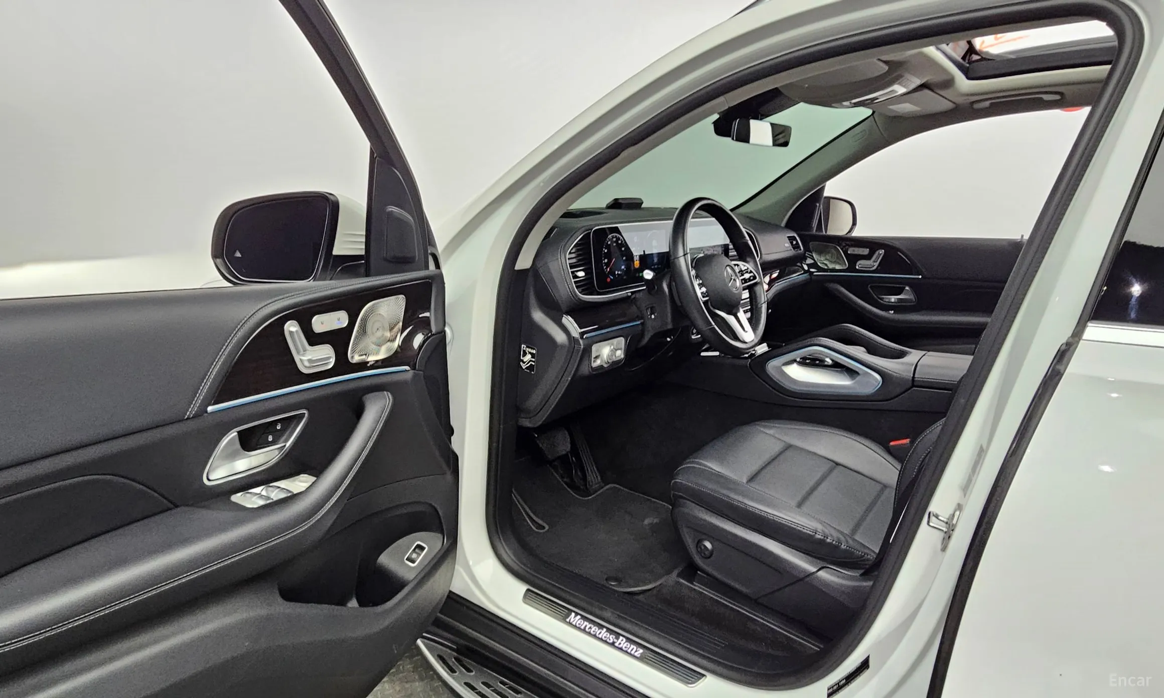 Mercedes Benz GLE-Class W167 превью 10