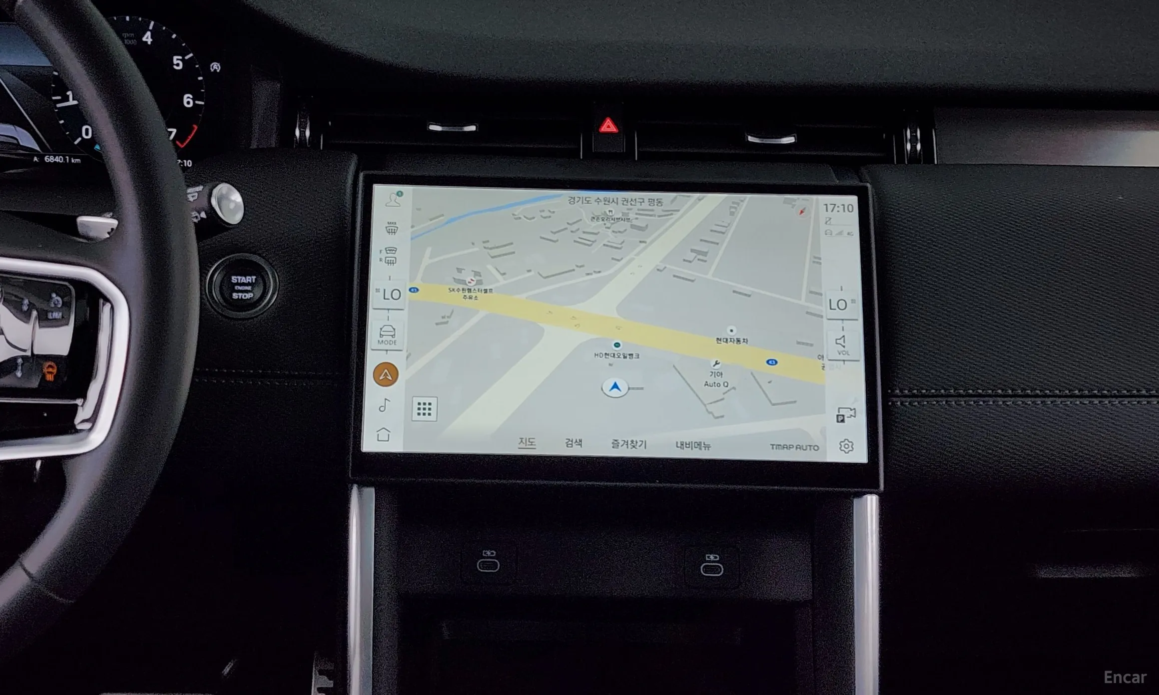 Land Rover Discovery Sports превью 14