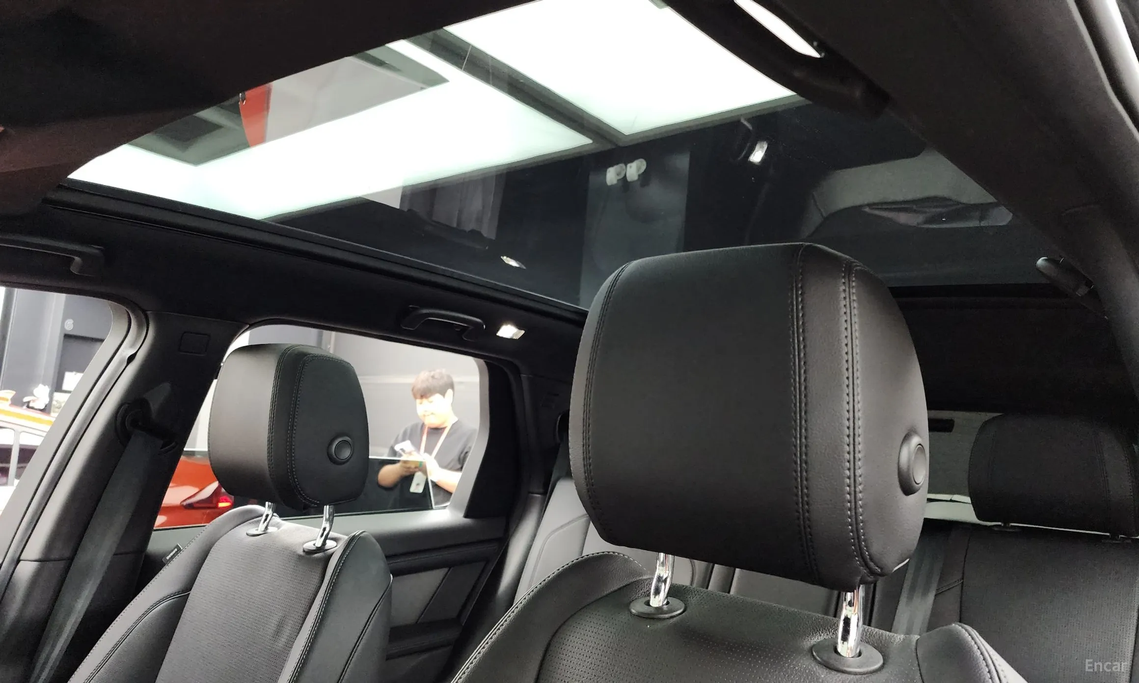 Land Rover Discovery Sports превью 18