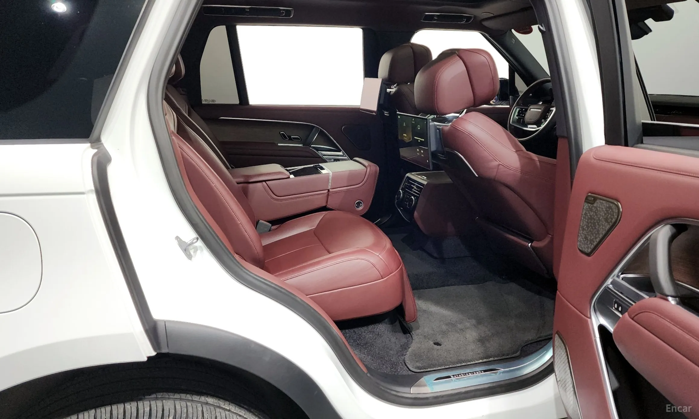 Land Rover Range Rover 5th Generation превью 12