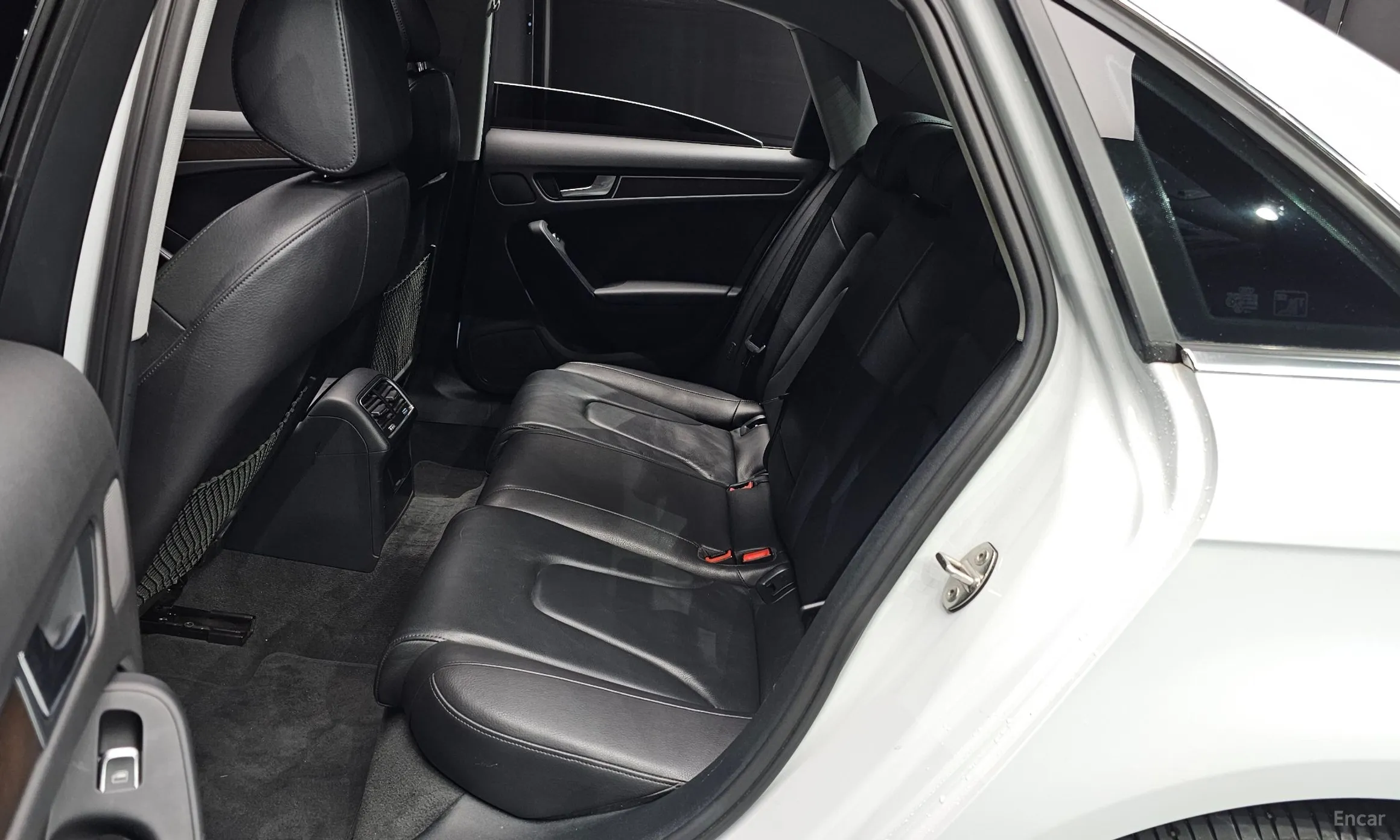 Audi New A4 превью 12