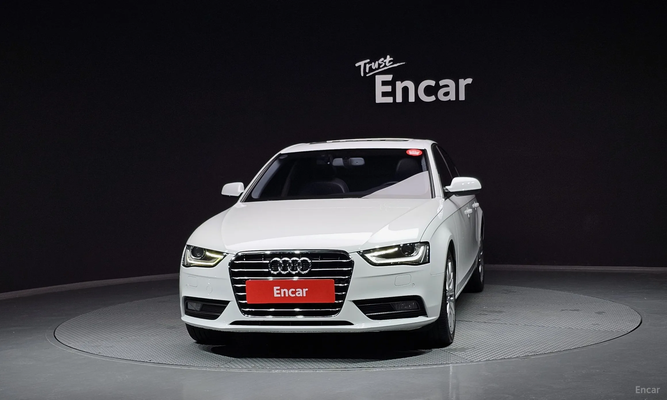 Audi New A4 превью 3