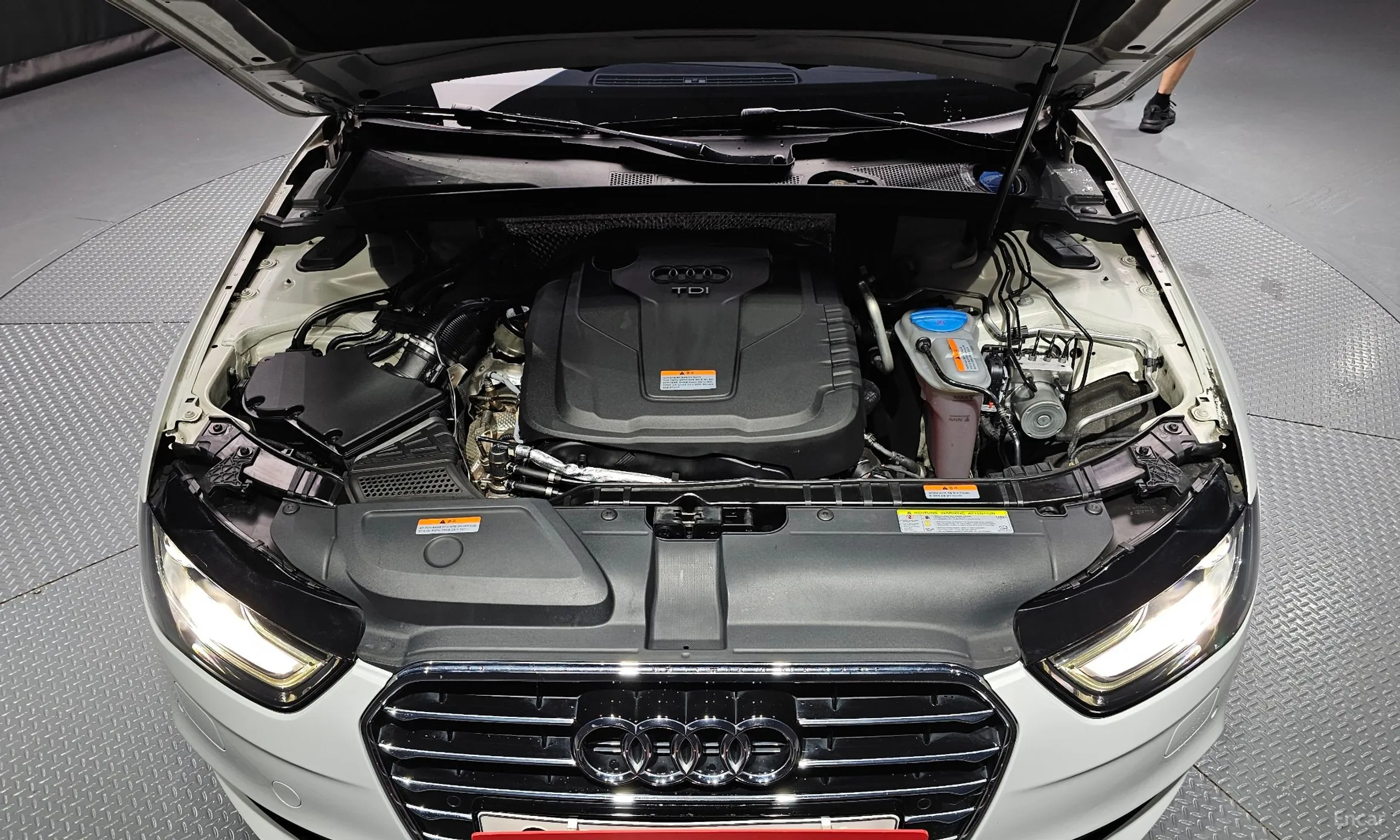 Audi New A4 превью 6
