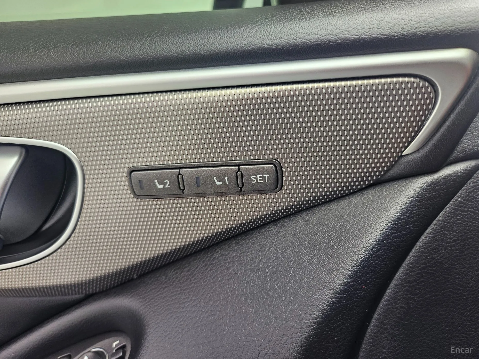 Infiniti Q50 превью 14