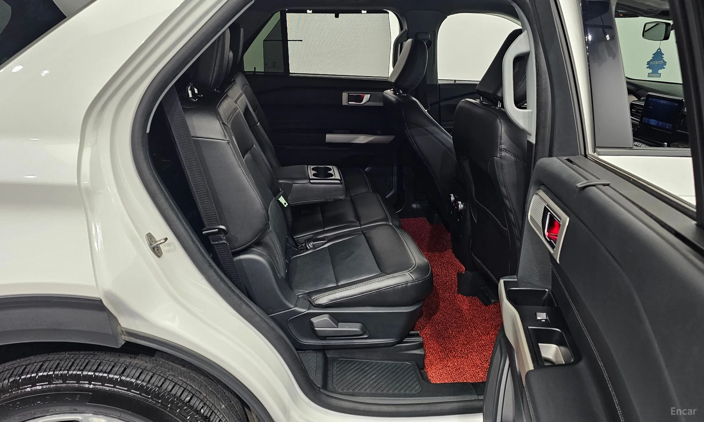 Ford Explorer 6th Generation превью 12