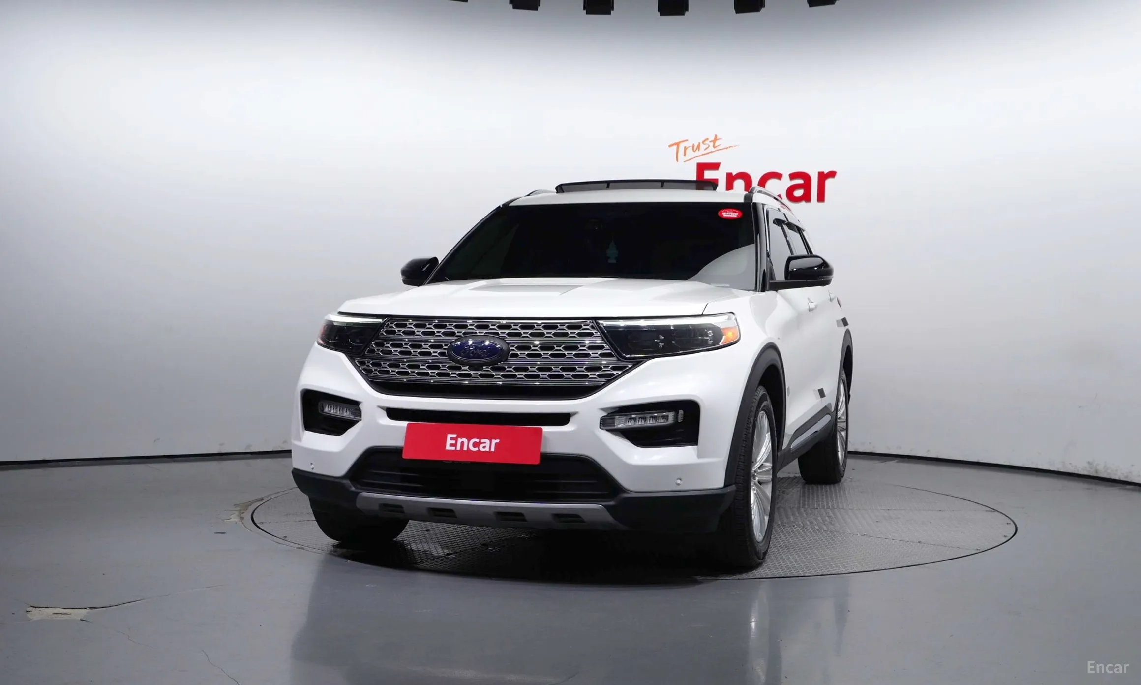 Ford Explorer 6th Generation превью 3