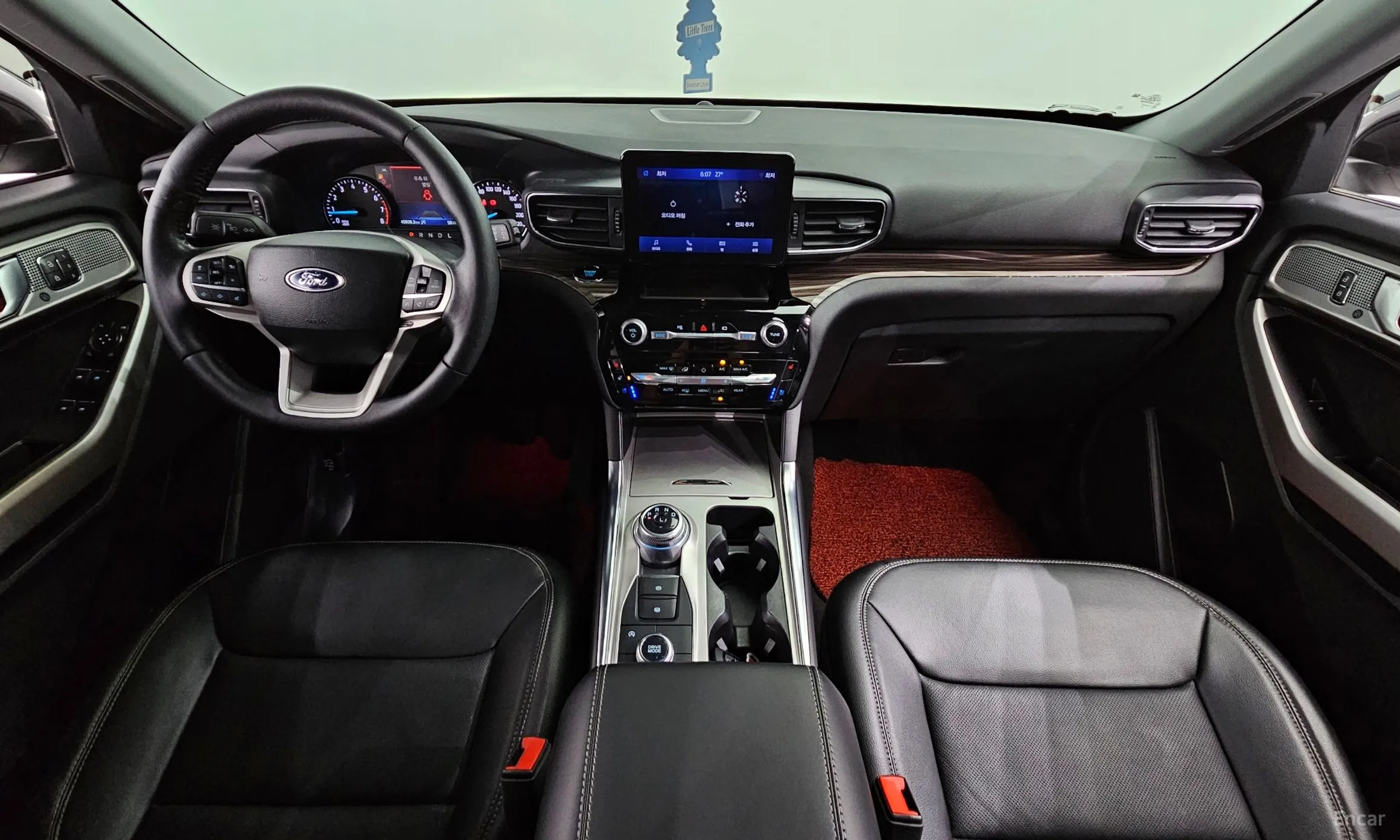 Ford Explorer 6th Generation превью 7