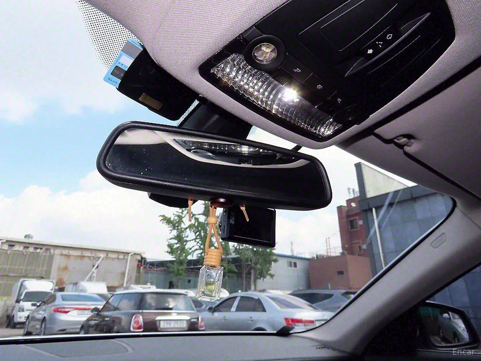 BMW 7 Series (F01) превью 12