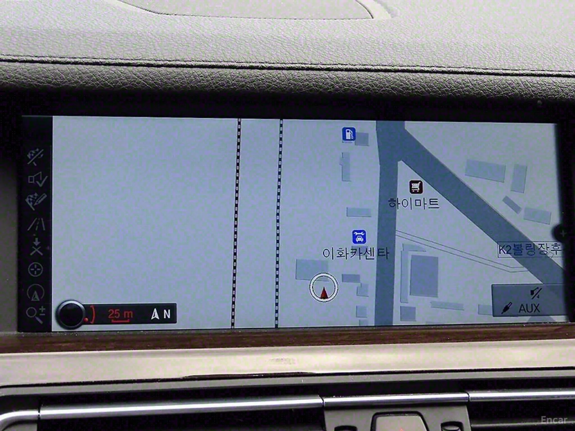 BMW 7 Series (F01) превью 13