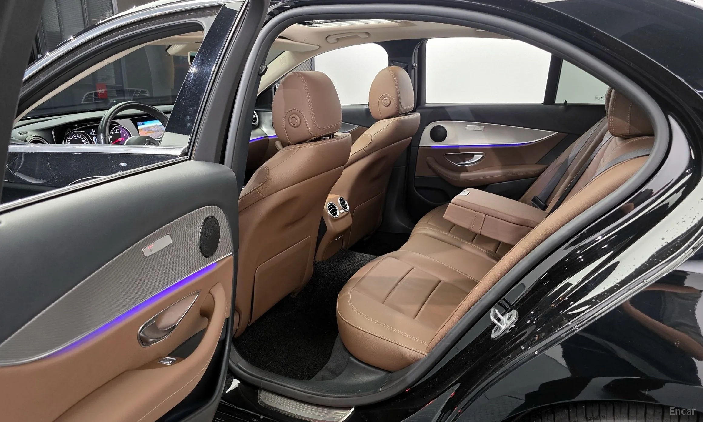 Mercedes Benz E-Class W213 превью 11