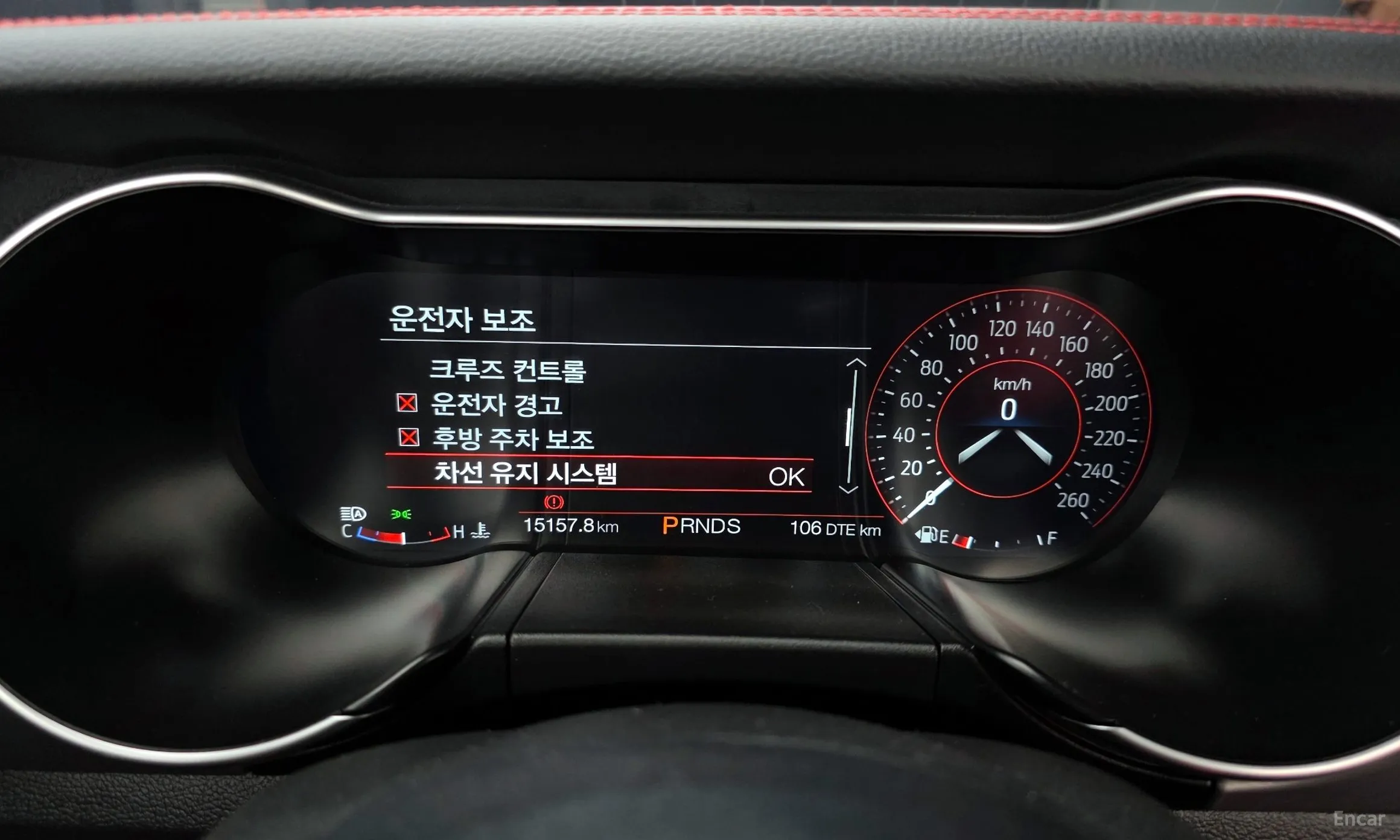 Ford Mustang превью 8