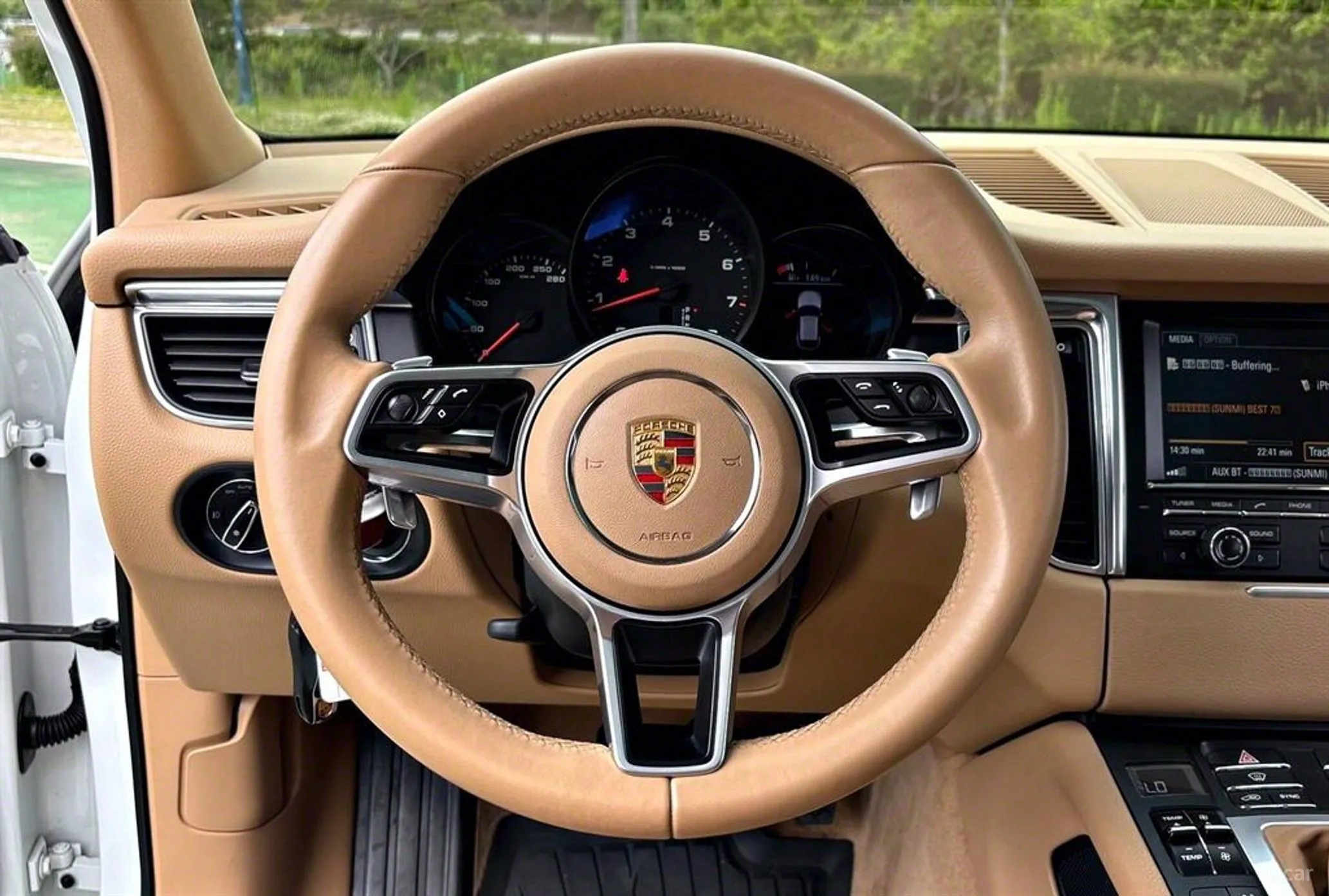 Porsche Macan превью 9