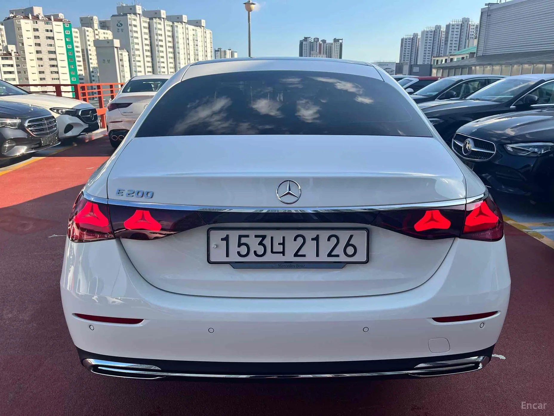 Mercedes Benz E-Class W214 превью 11