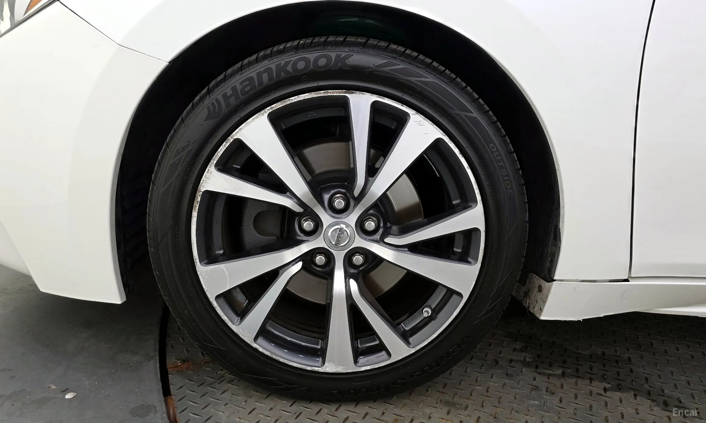 Nissan Maxima (A36) превью 5