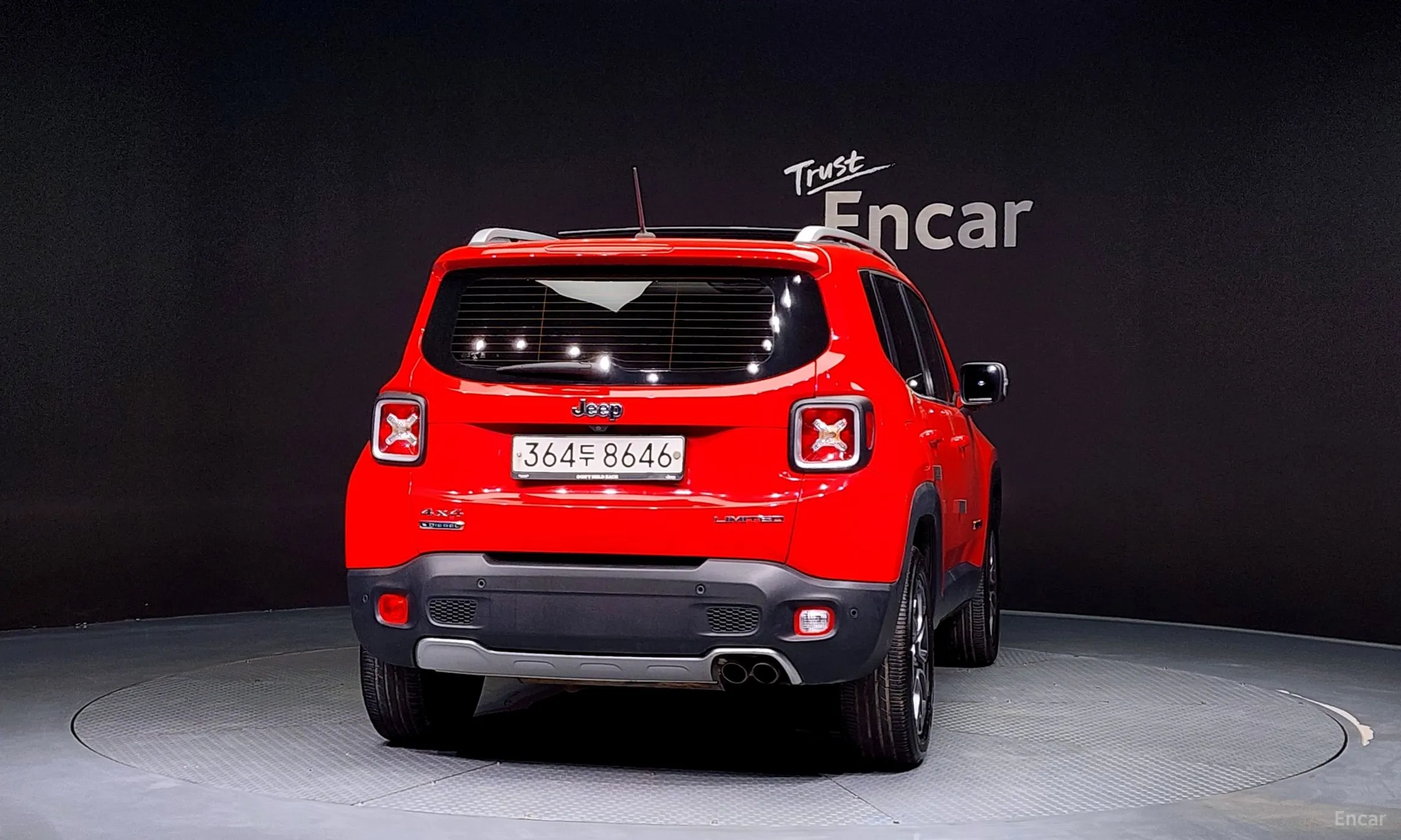 Jeep Renegade превью 4
