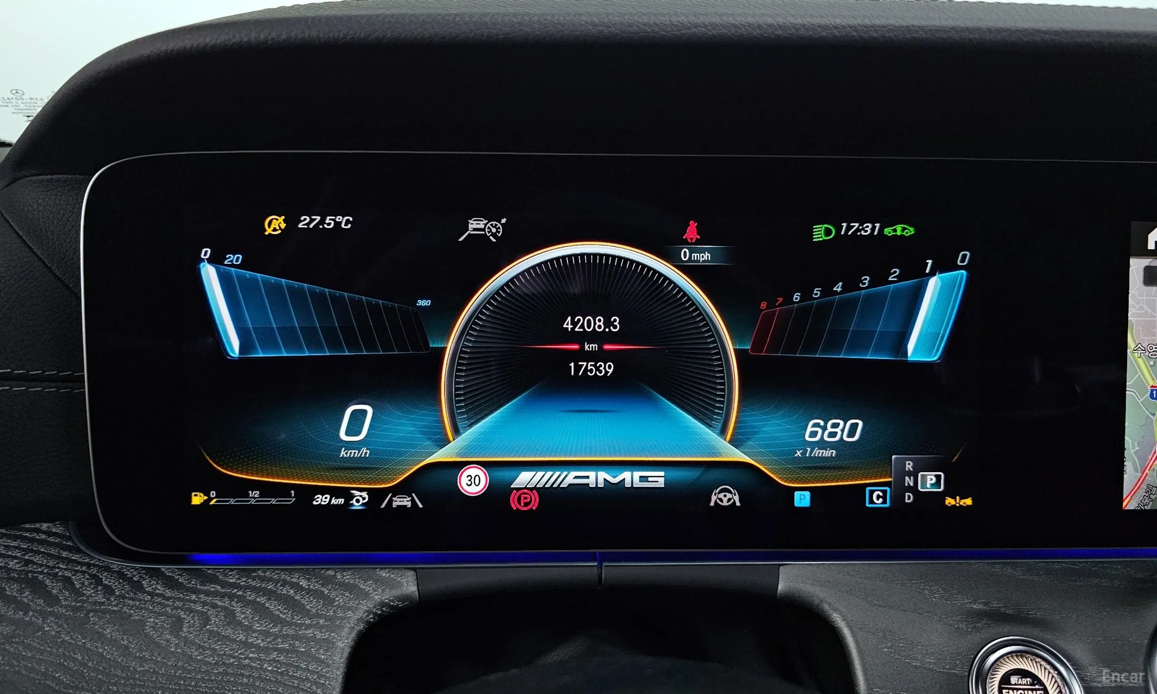 Mercedes Benz AMG GT превью 8