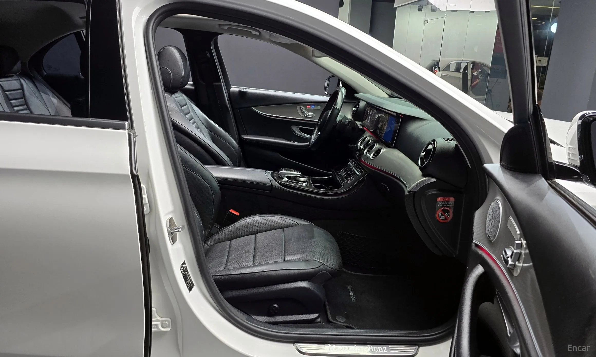 Mercedes Benz E-Class W213 превью 10