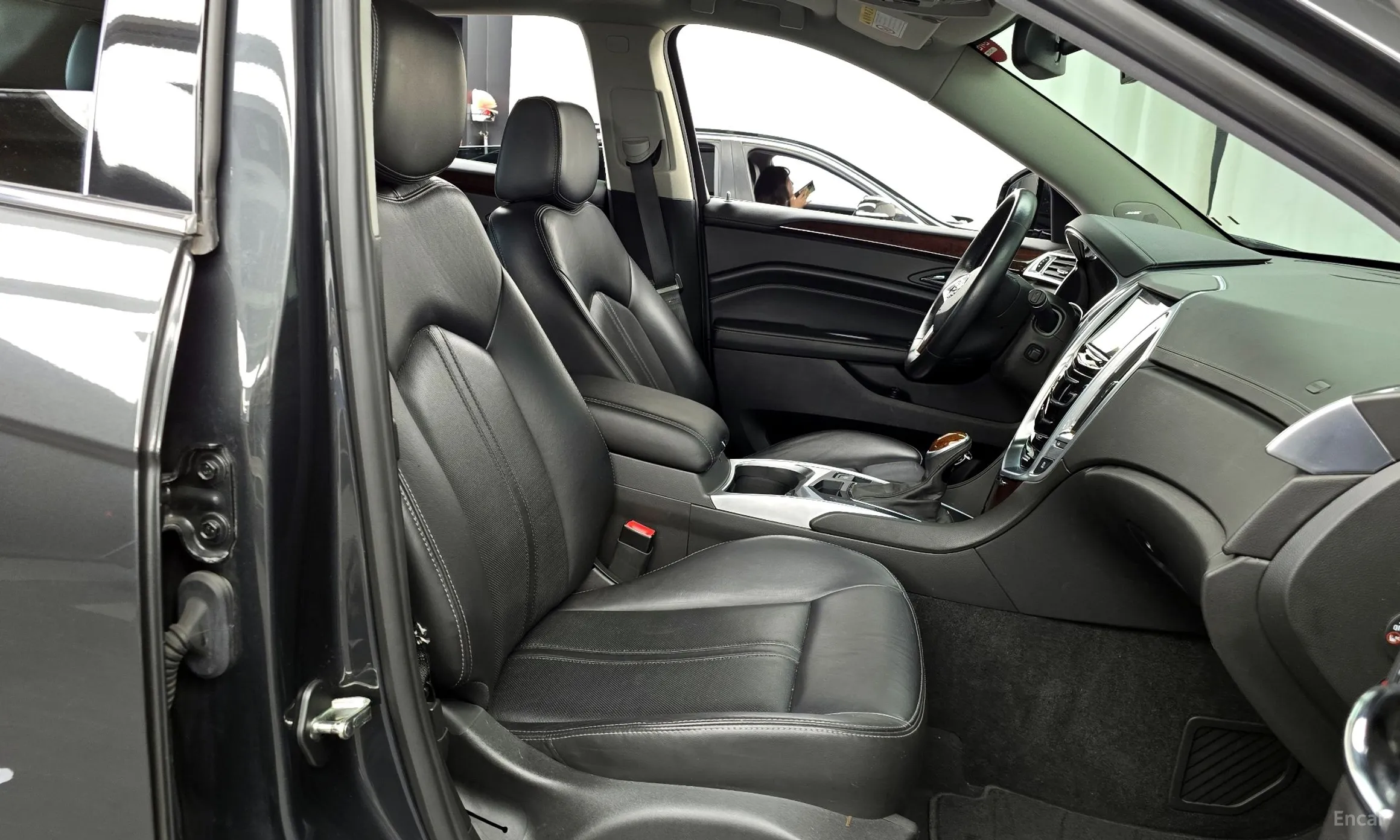 Cadillac All new SRX превью 11