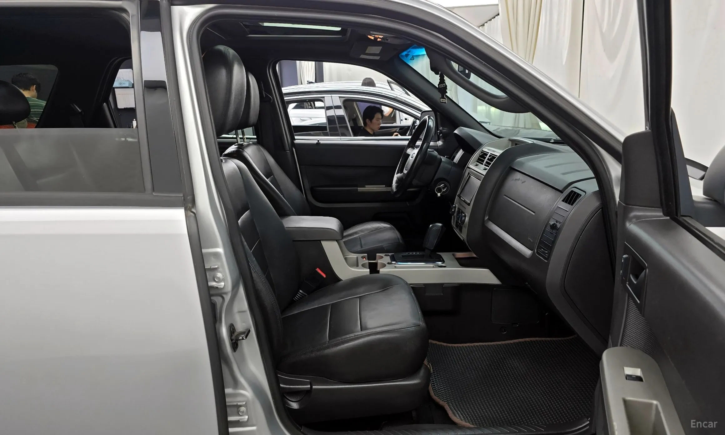 Ford Escape превью 11