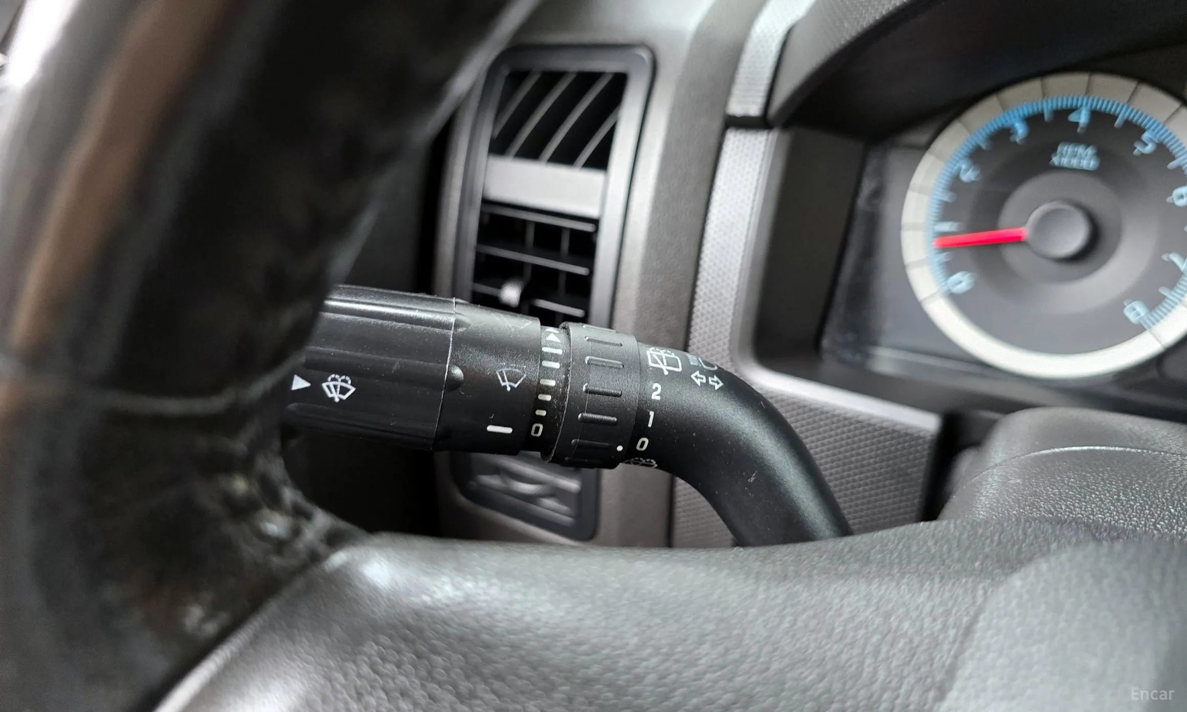 Ford Escape превью 17