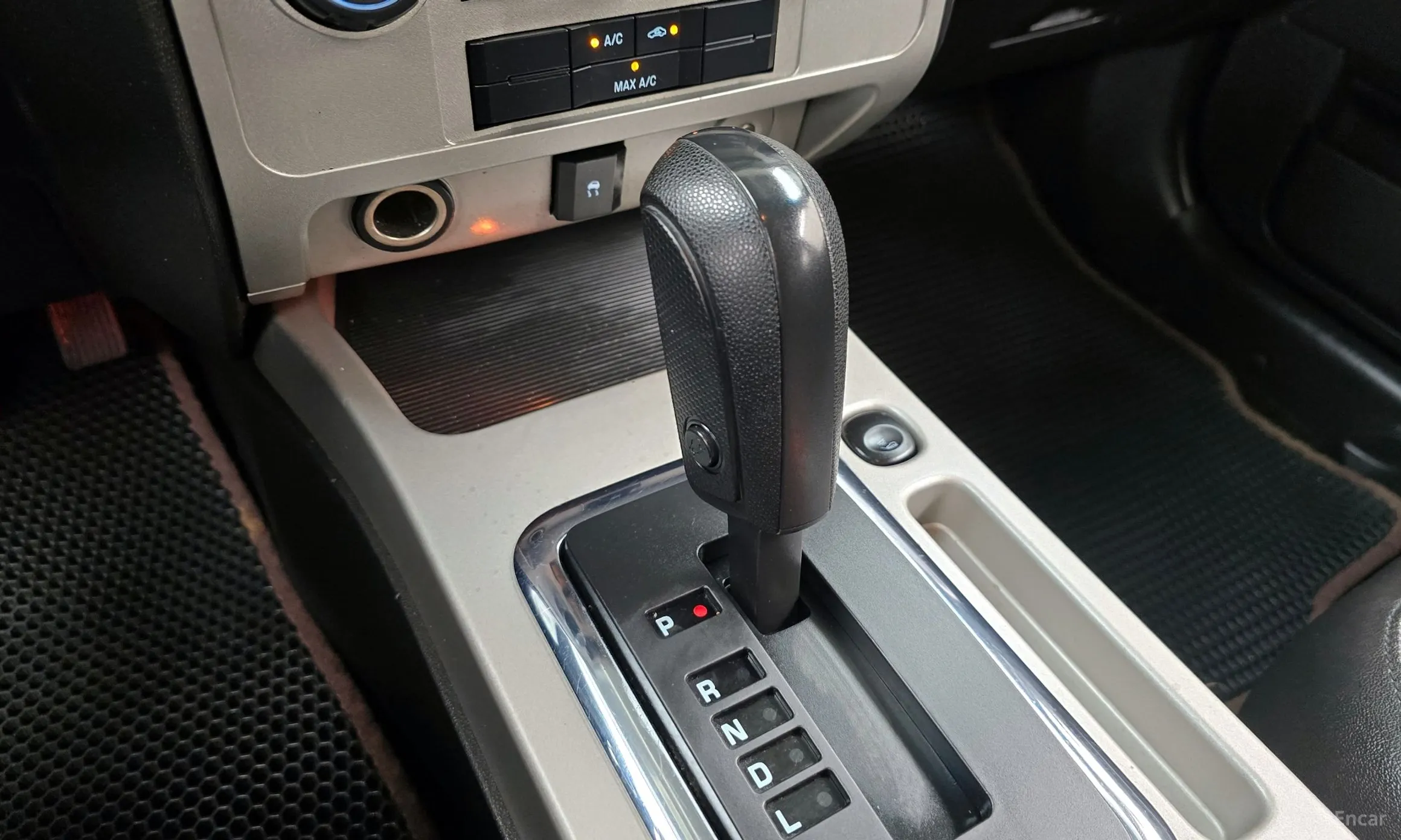 Ford Escape превью 9