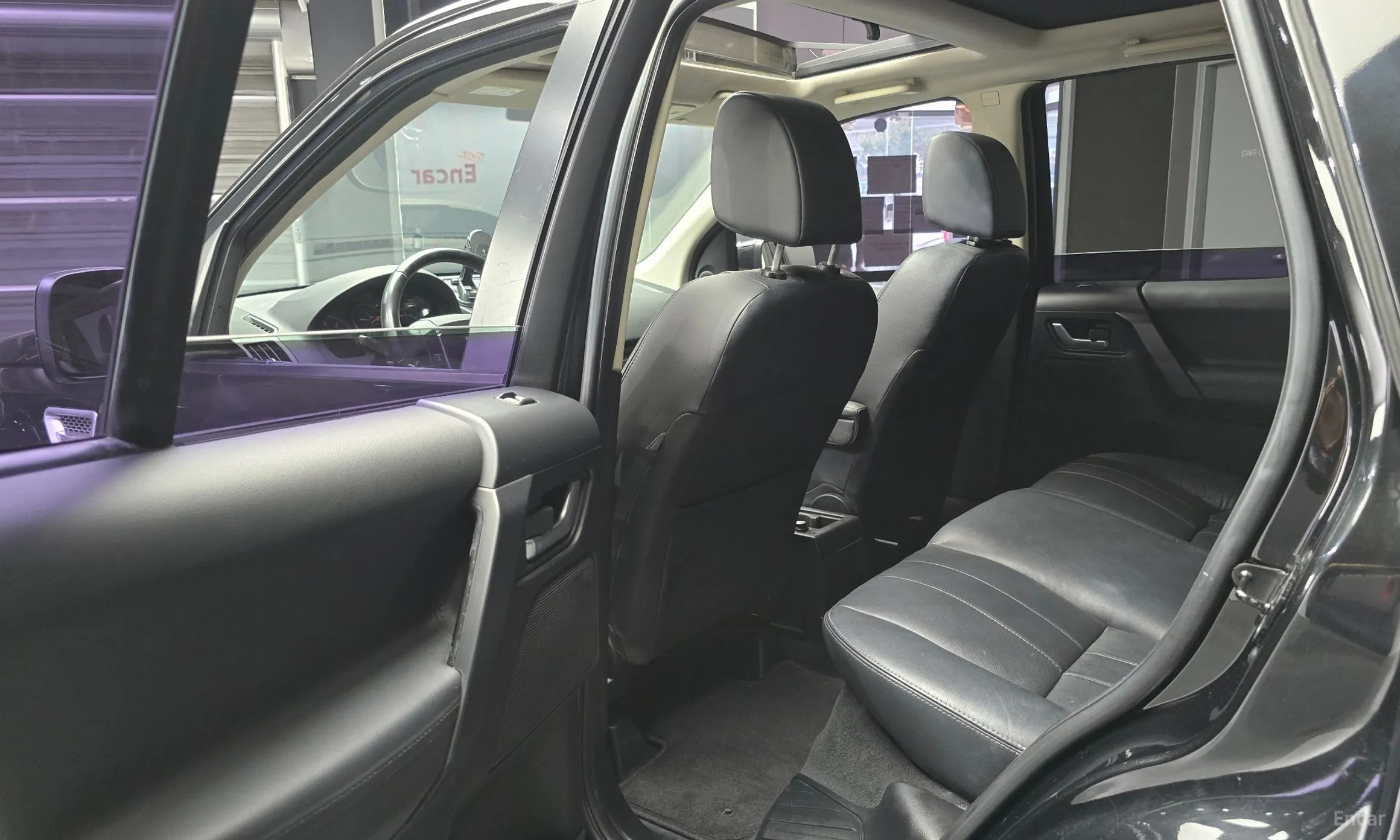 Land Rover Freelander 2 превью 12