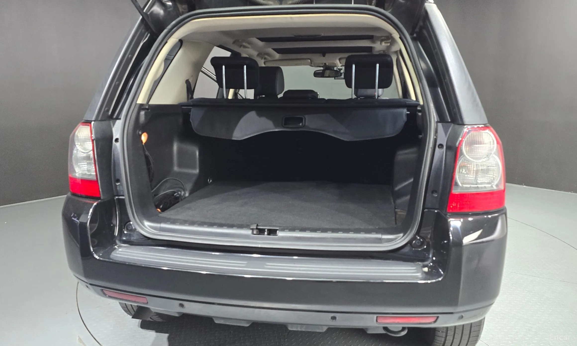 Land Rover Freelander 2 превью 20